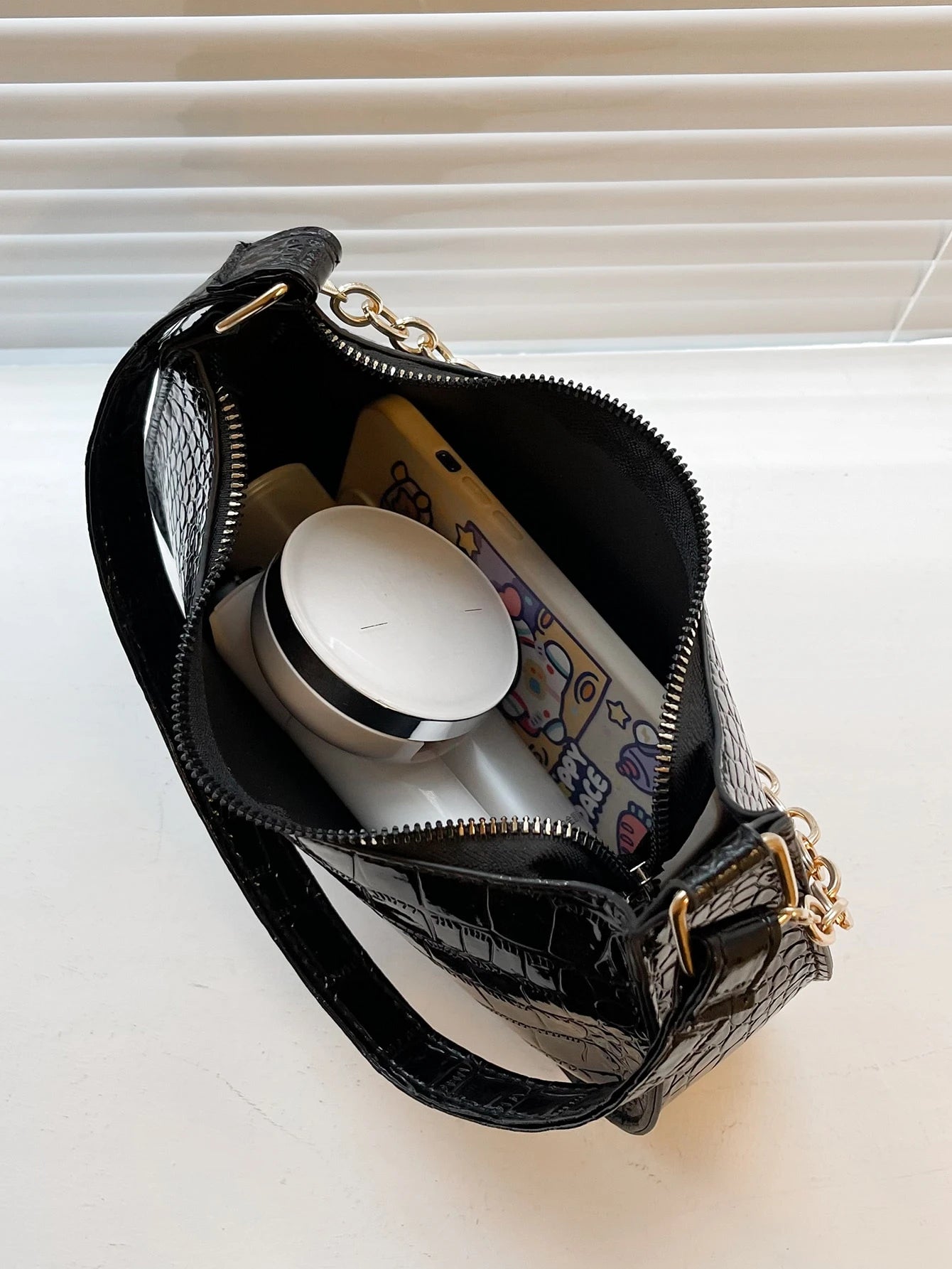 Stylish Crocodile Embossed Chain Underarm Shoulder Bag