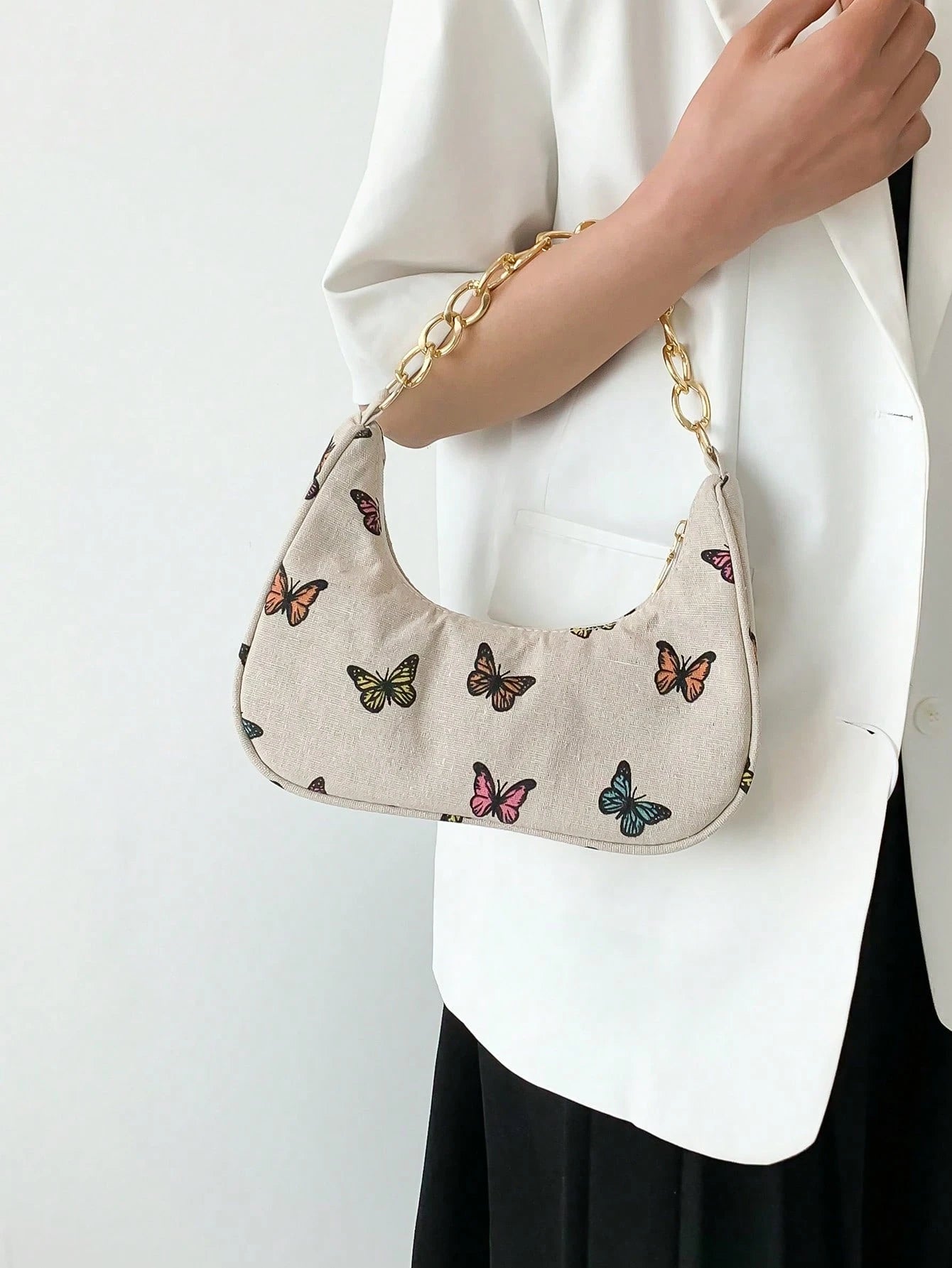 Fashion Metal Chain Handbag With Flower Design,Floral Printed Canvas Shoulder Bag , Tready Crescent Moon Bag For Women, Exquisite Floral Bag For Women