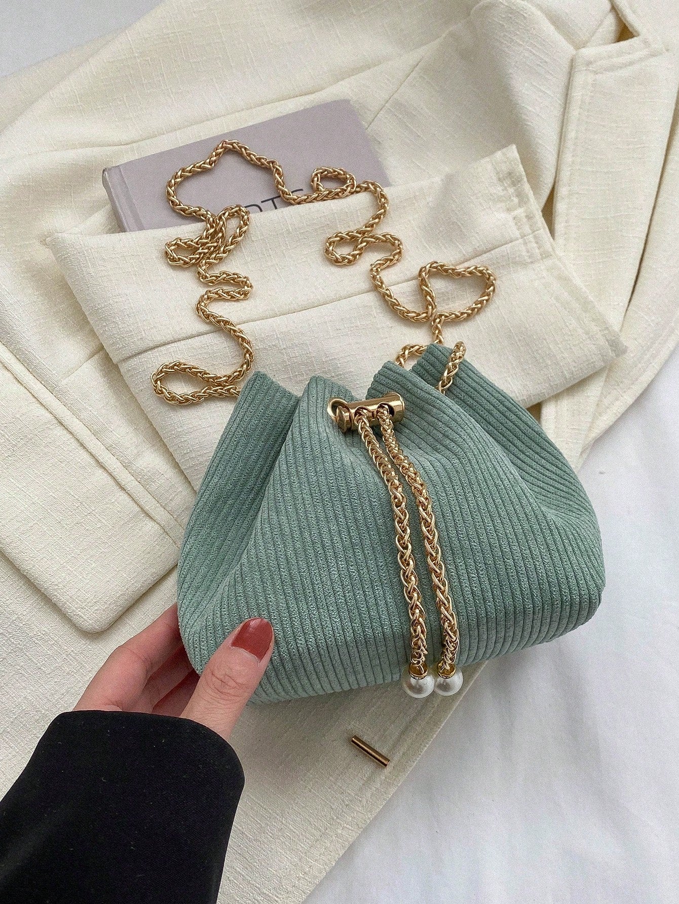 Fashion Solid Color Hollow Out Woven Chain Drawstring Mini Crossbody Bucket Bag