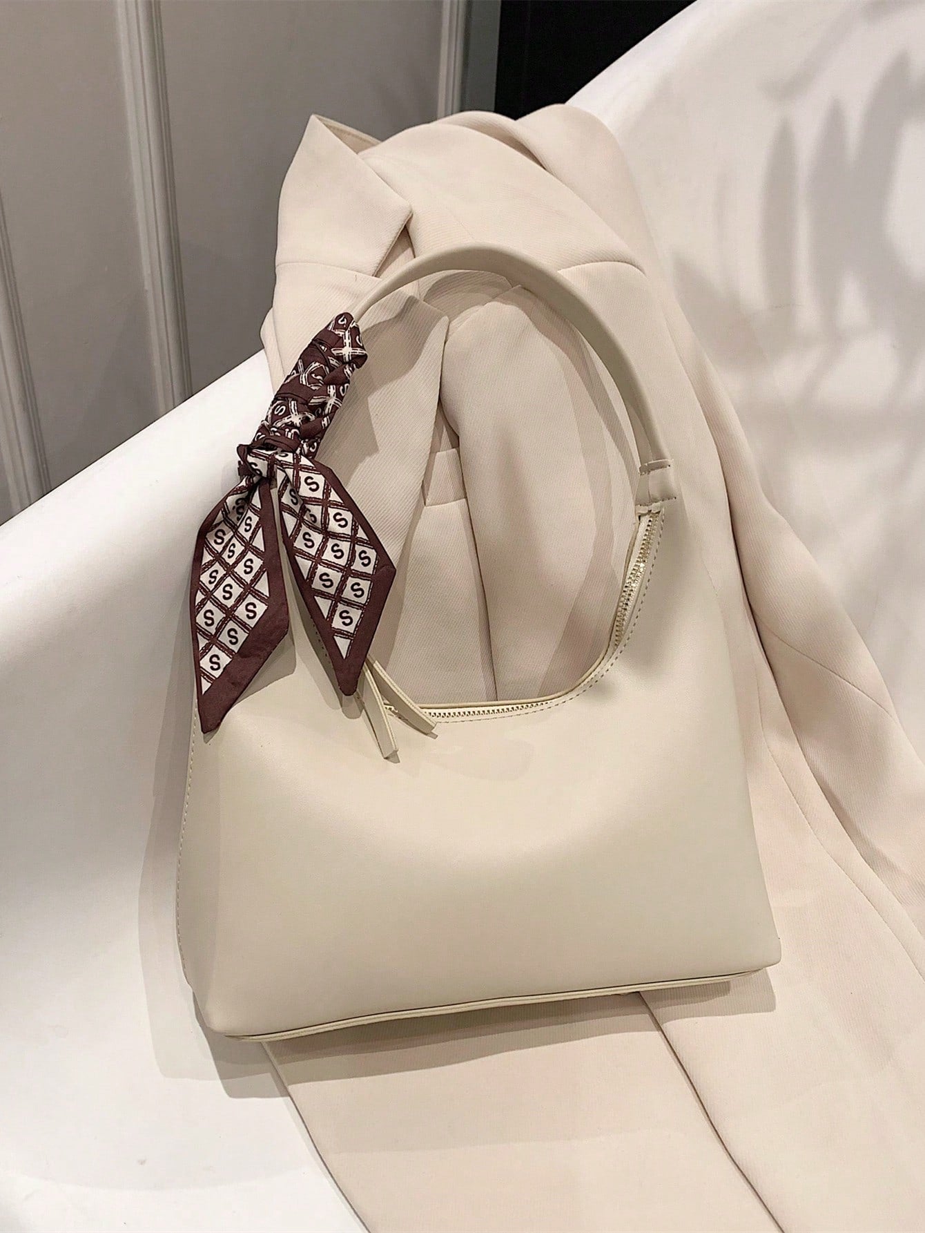 Minimalist Women's Shoulder Bag With Scarf