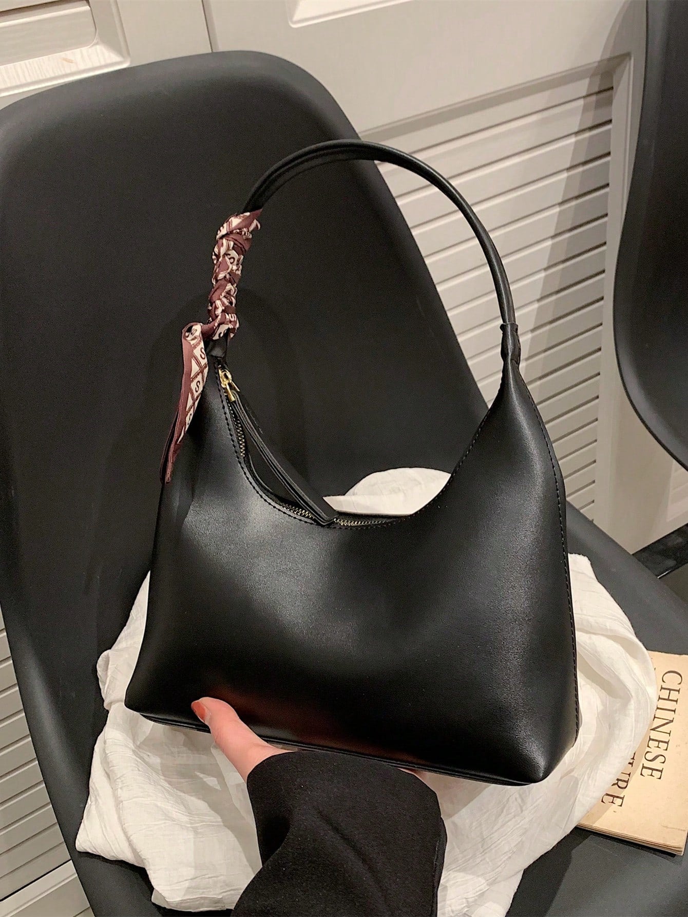 Minimalist Women's Shoulder Bag With Scarf