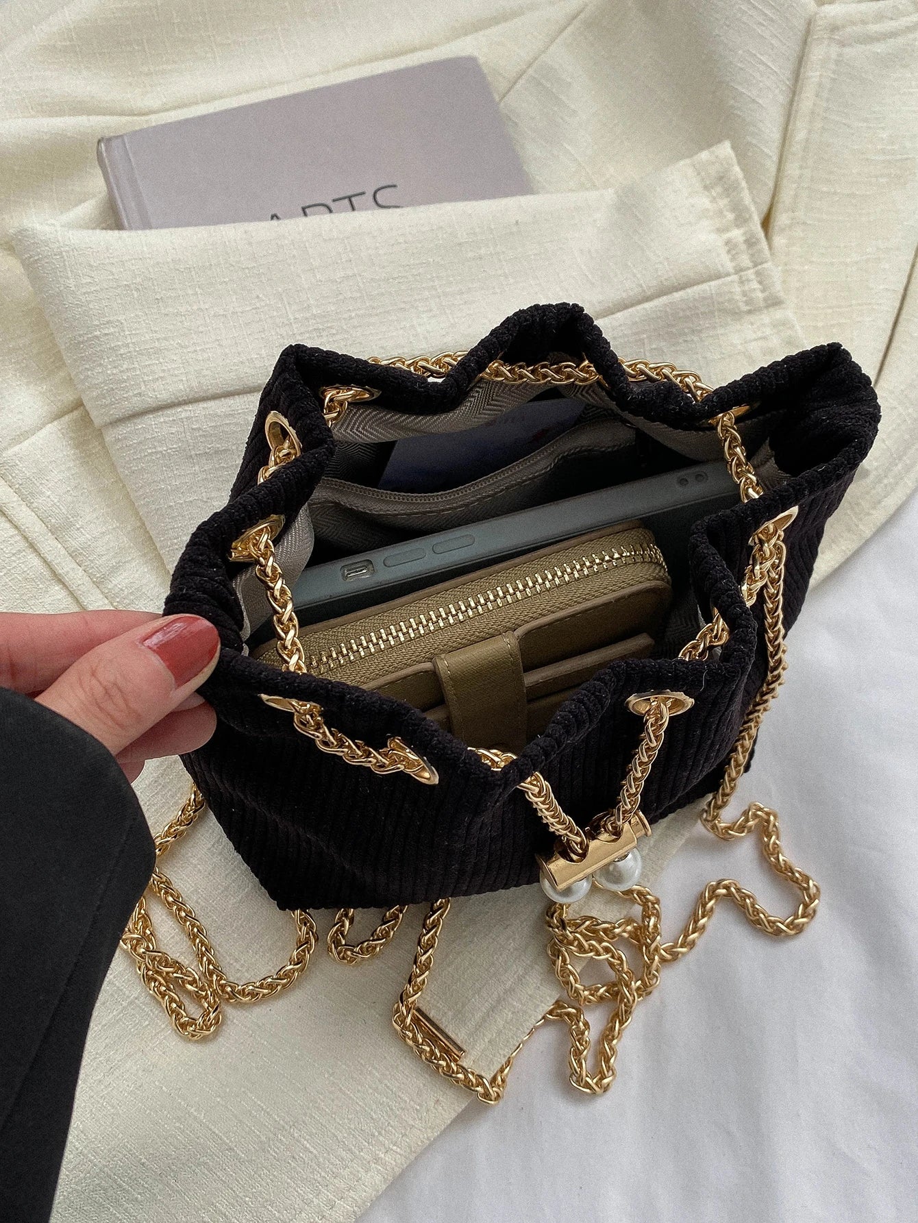 Fashion Solid Color Hollow Out Woven Chain Drawstring Mini Crossbody Bucket Bag