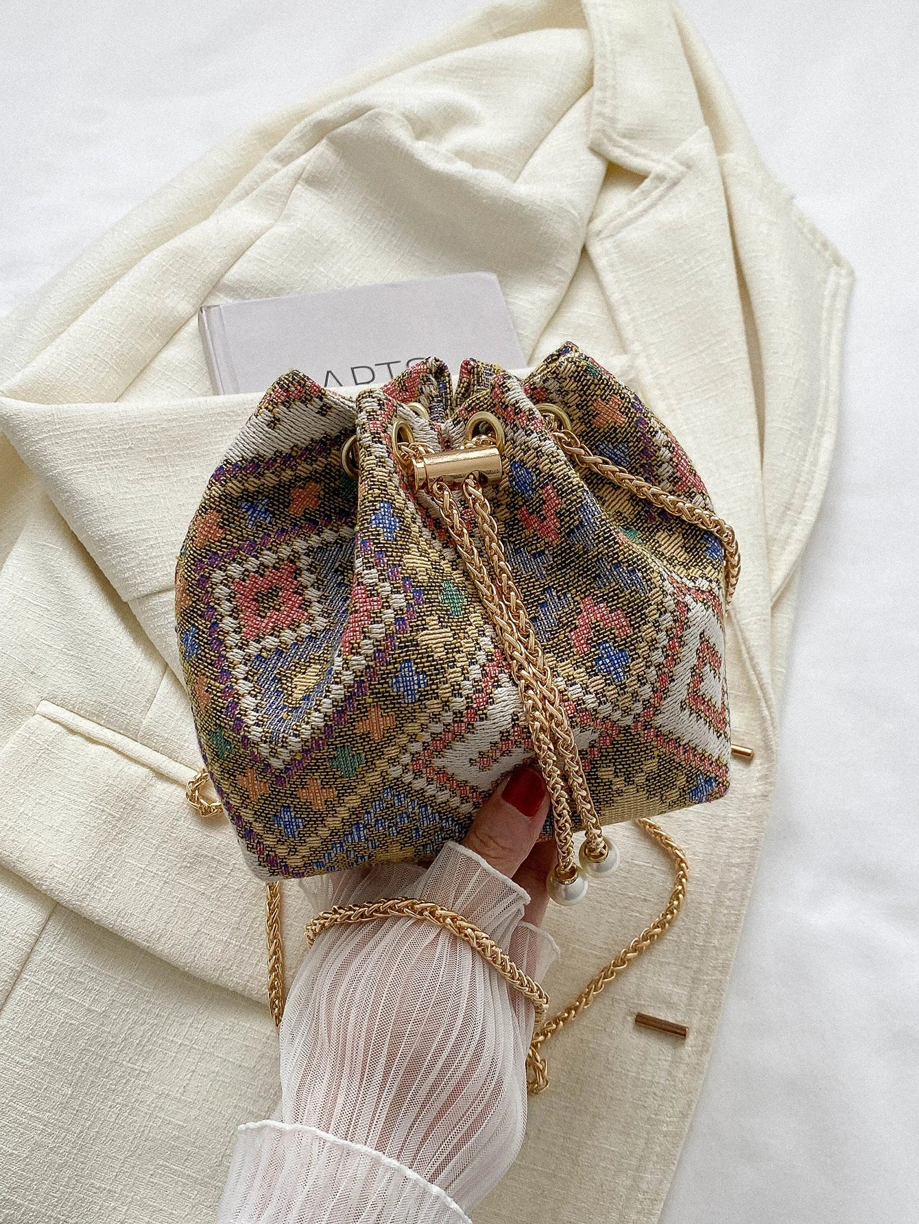 Fashion Solid Color Hollow Out Woven Chain Drawstring Mini Crossbody Bucket Bag