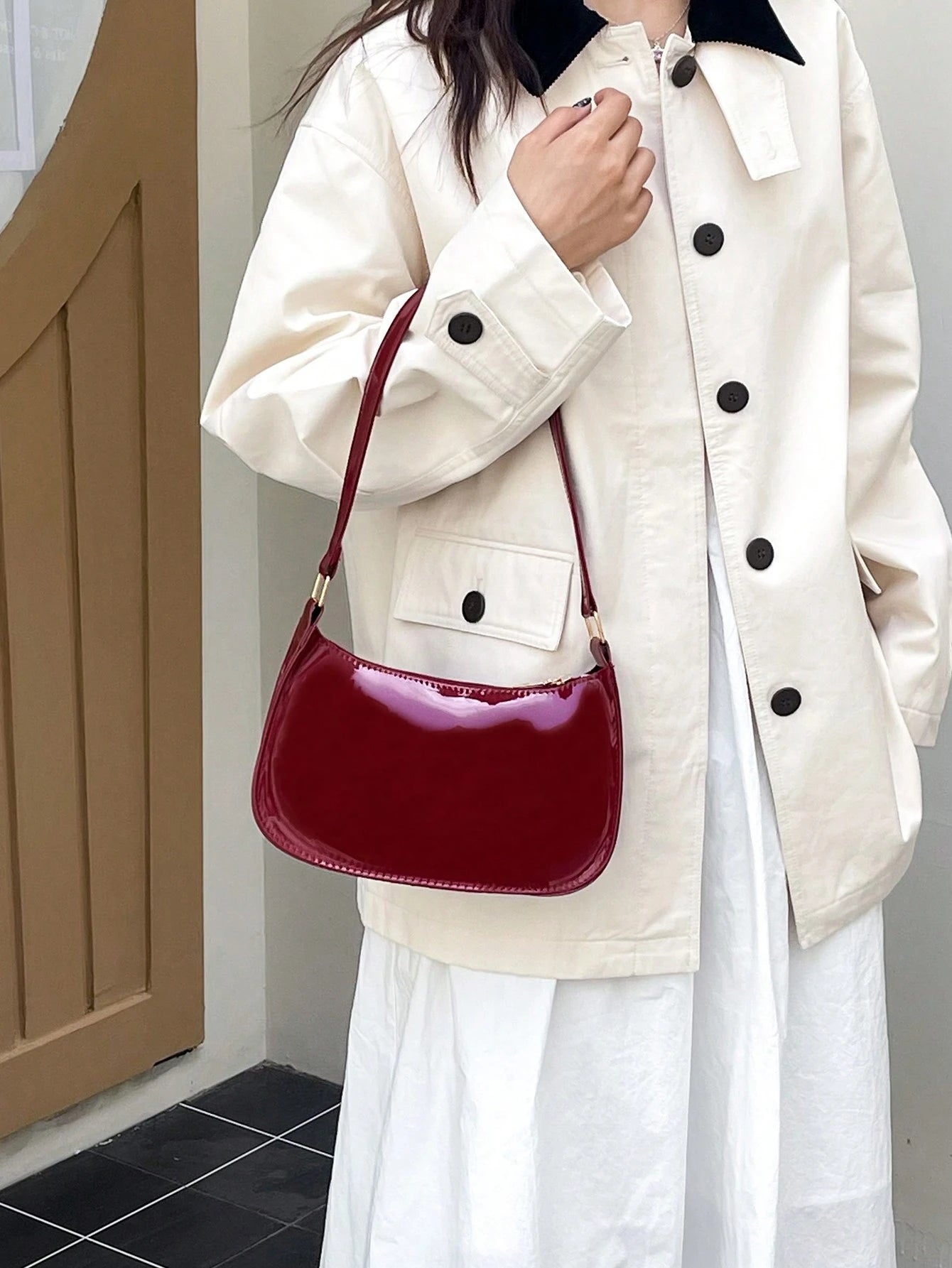 Solid Color Minimalist & Elegant Embossed Shoulder Bag