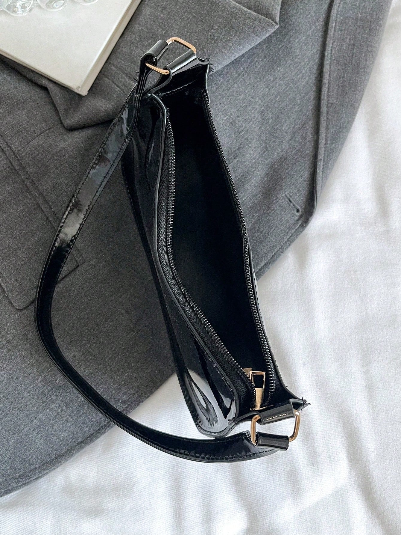 Solid Color Minimalist & Elegant Embossed Shoulder Bag