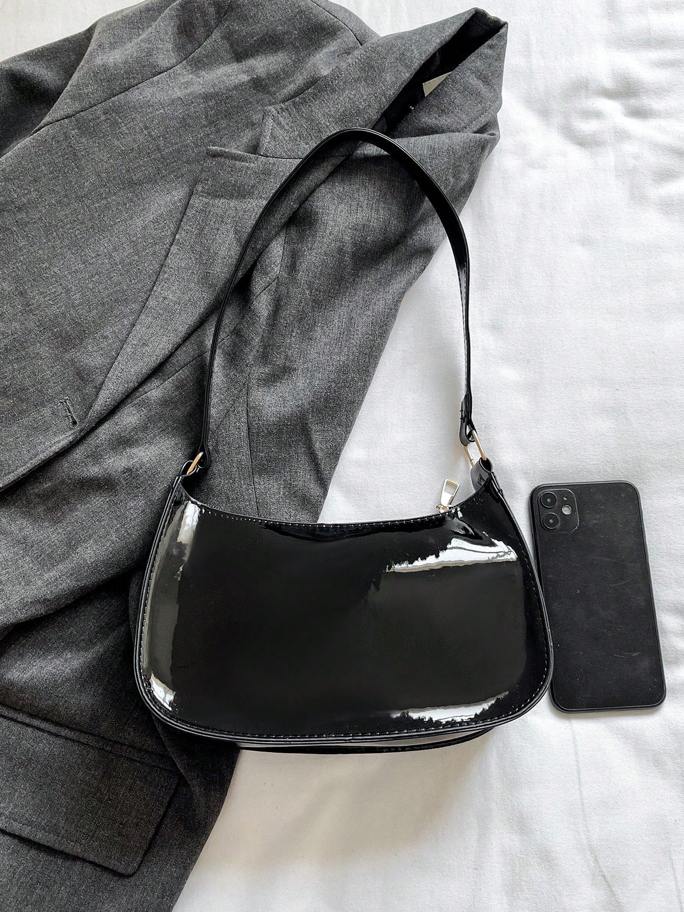 Solid Color Minimalist & Elegant Embossed Shoulder Bag