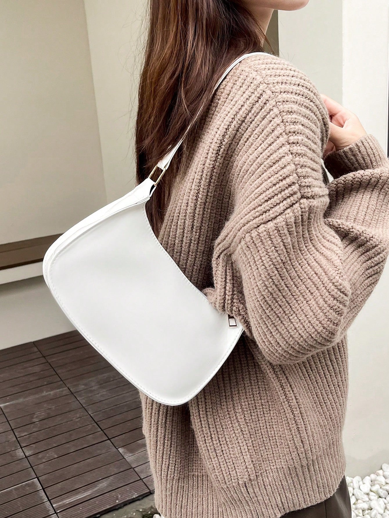 Solid Color Minimalist & Elegant Embossed Shoulder Bag