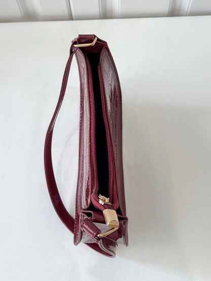 Solid Color Minimalist & Elegant Embossed Shoulder Bag