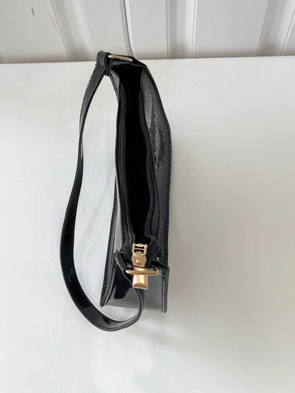 Solid Color Minimalist & Elegant Embossed Shoulder Bag