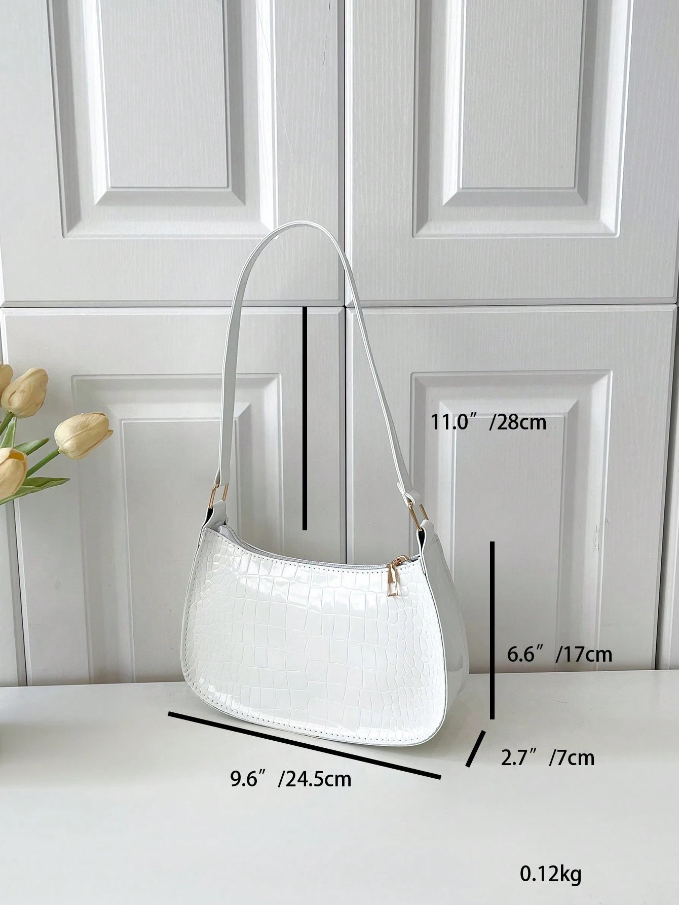 Solid Color Minimalist & Elegant Embossed Shoulder Bag