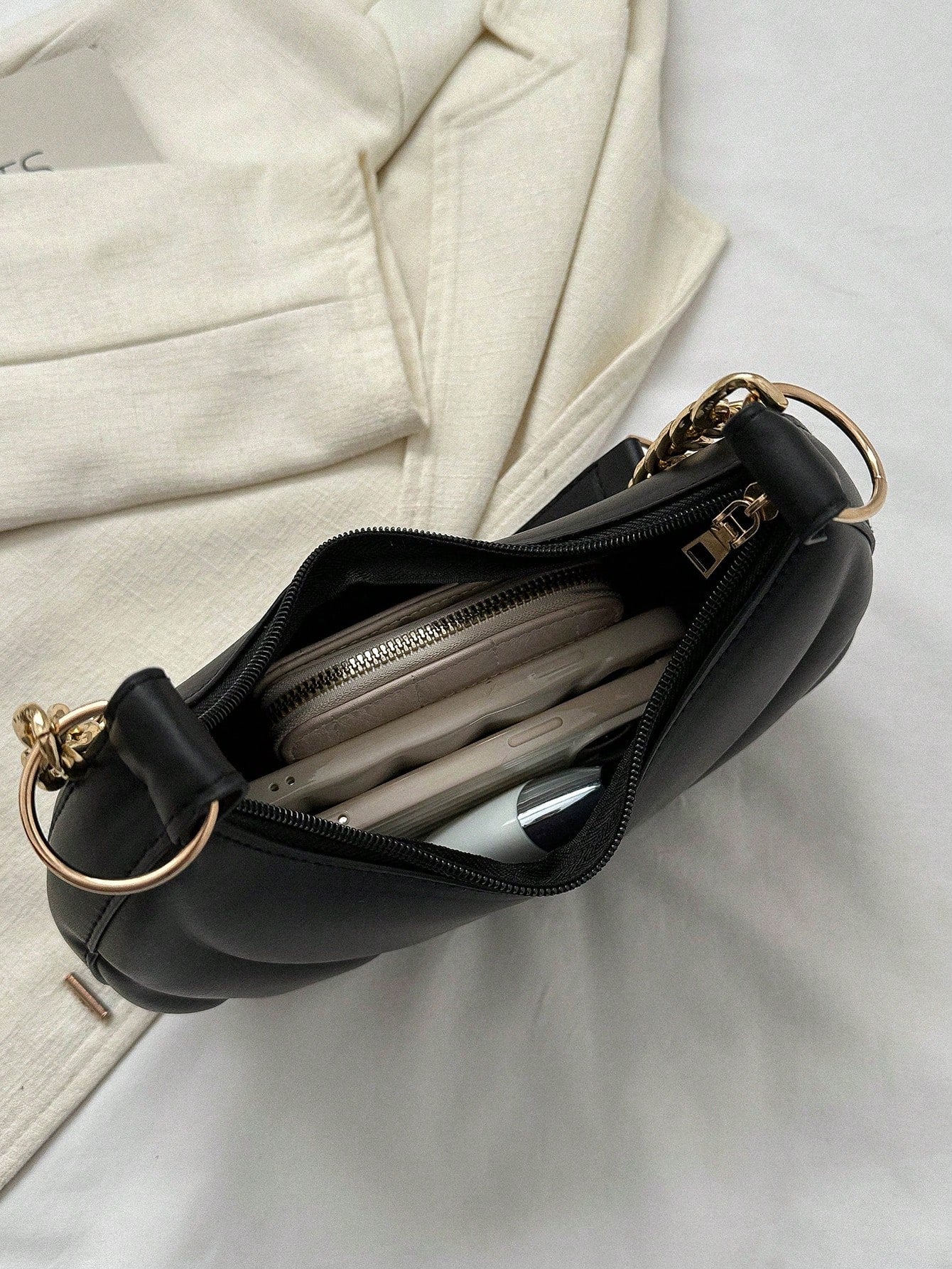 Hot Search Mini Crescent Handbag, 1 Piece, Solid Acrylic Chain Decoration, PU, Portable, Elegant Zipper Shoulder Bag Handbag Suitable For Girls To Travel And Daily Use