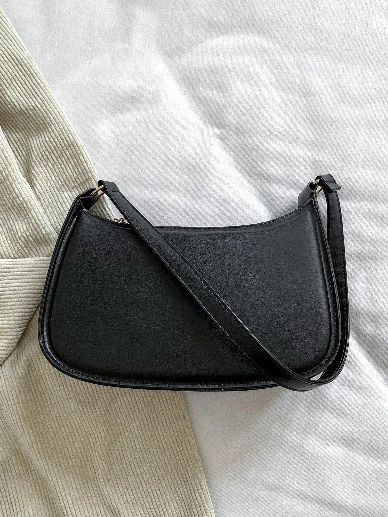 Solid Color Minimalist & Elegant Embossed Shoulder Bag