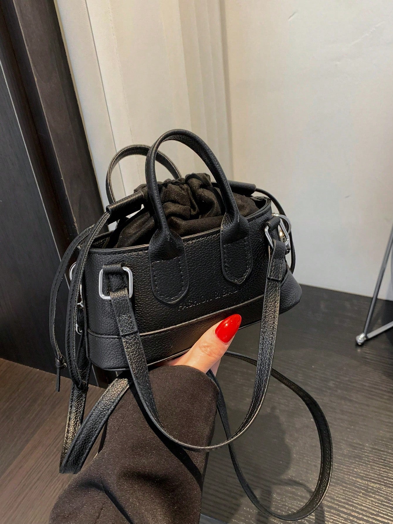 Crocodile Embossed Bucket Bag Mini Drawstring Design Funky