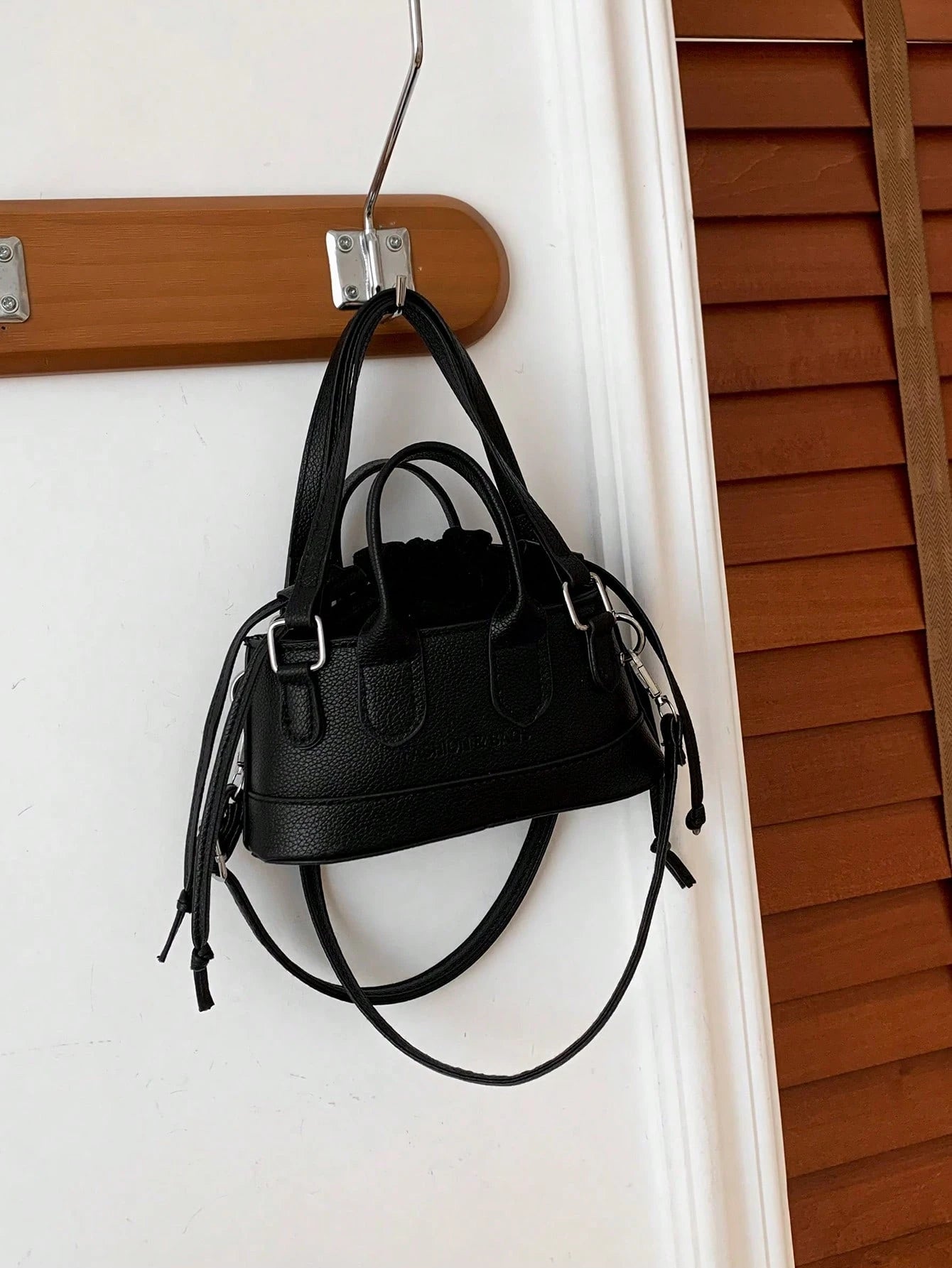 Crocodile Embossed Bucket Bag Mini Drawstring Design Funky