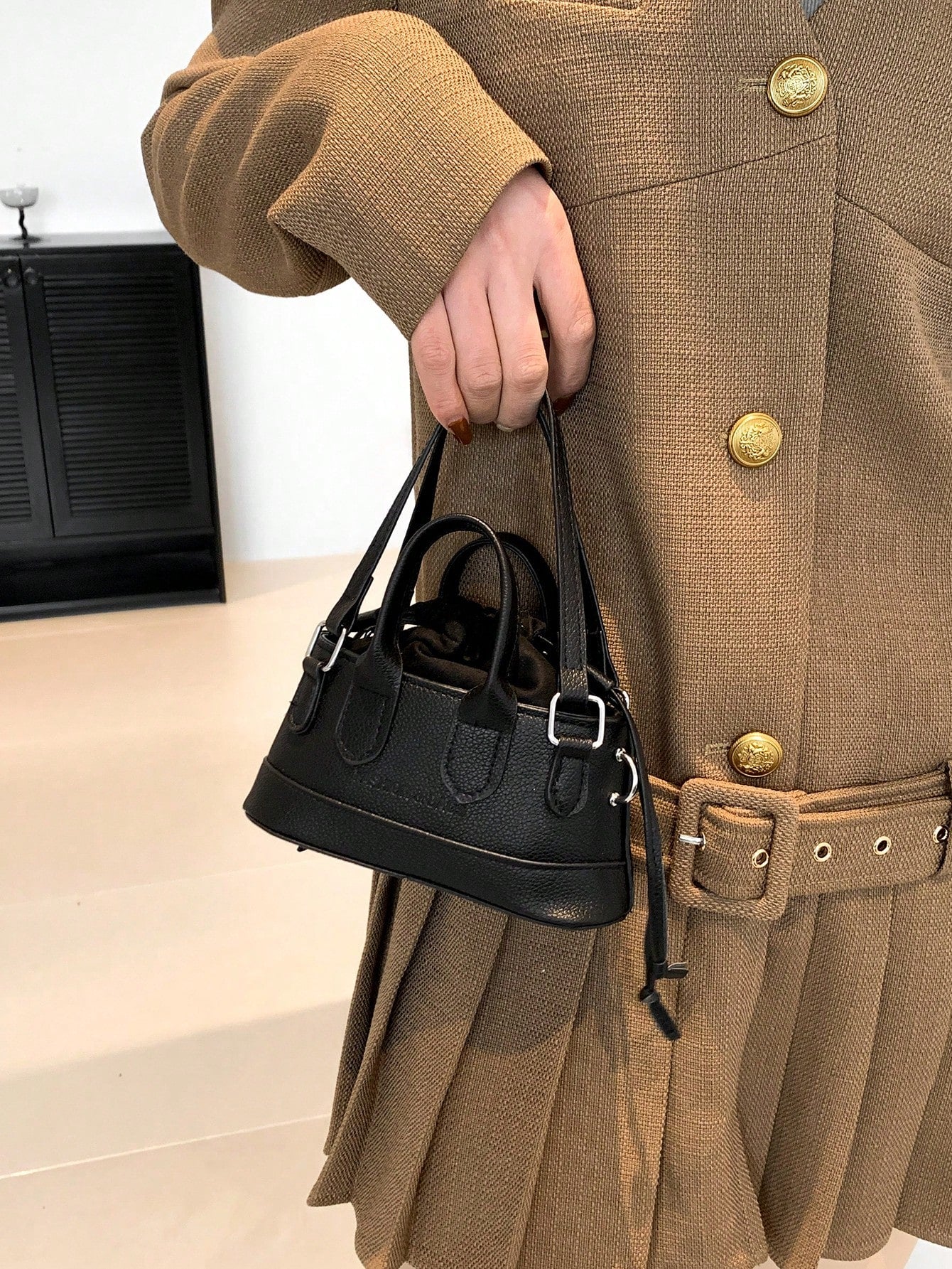 Crocodile Embossed Bucket Bag Mini Drawstring Design Funky