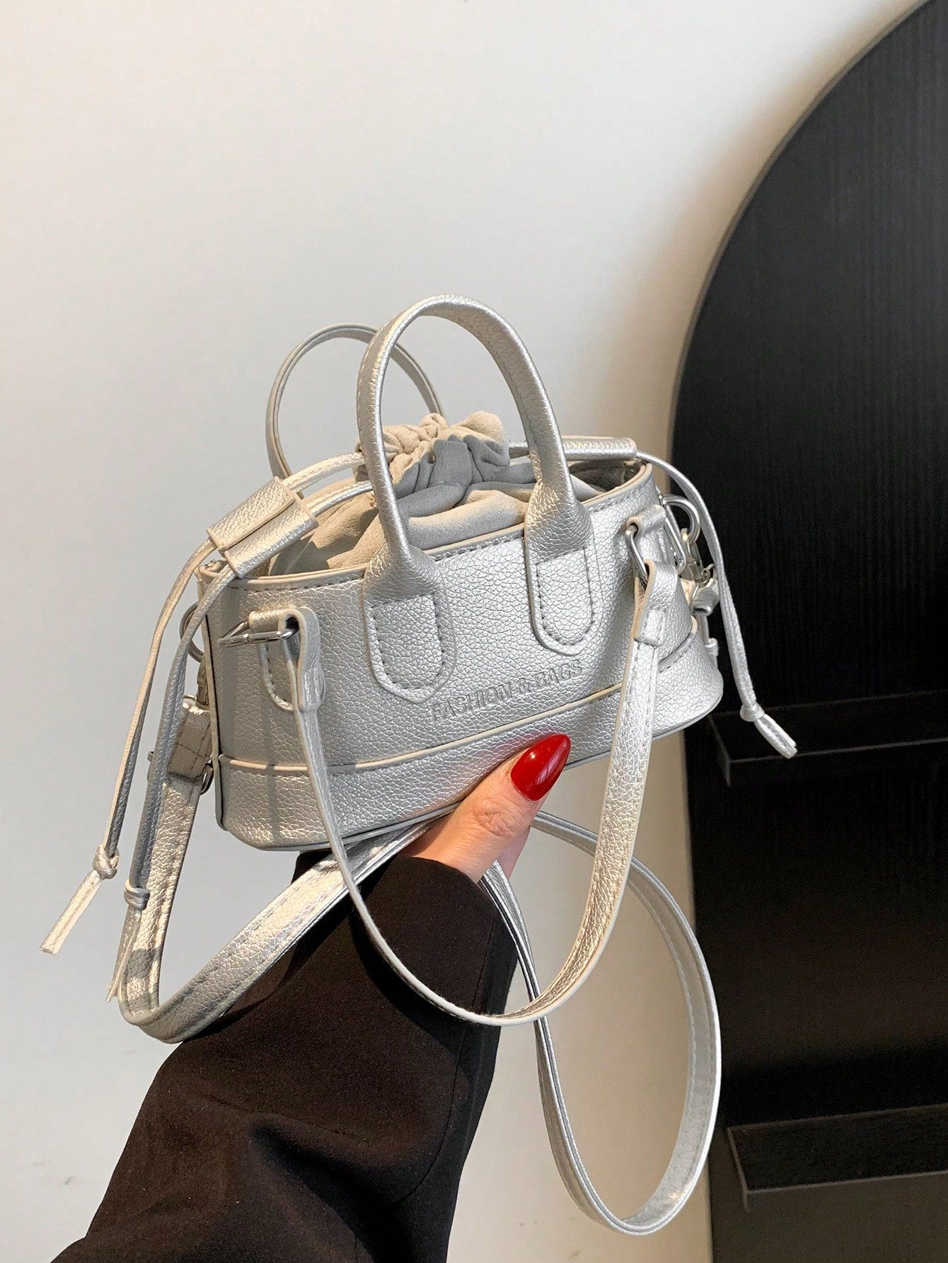 Crocodile Embossed Bucket Bag Mini Drawstring Design Funky