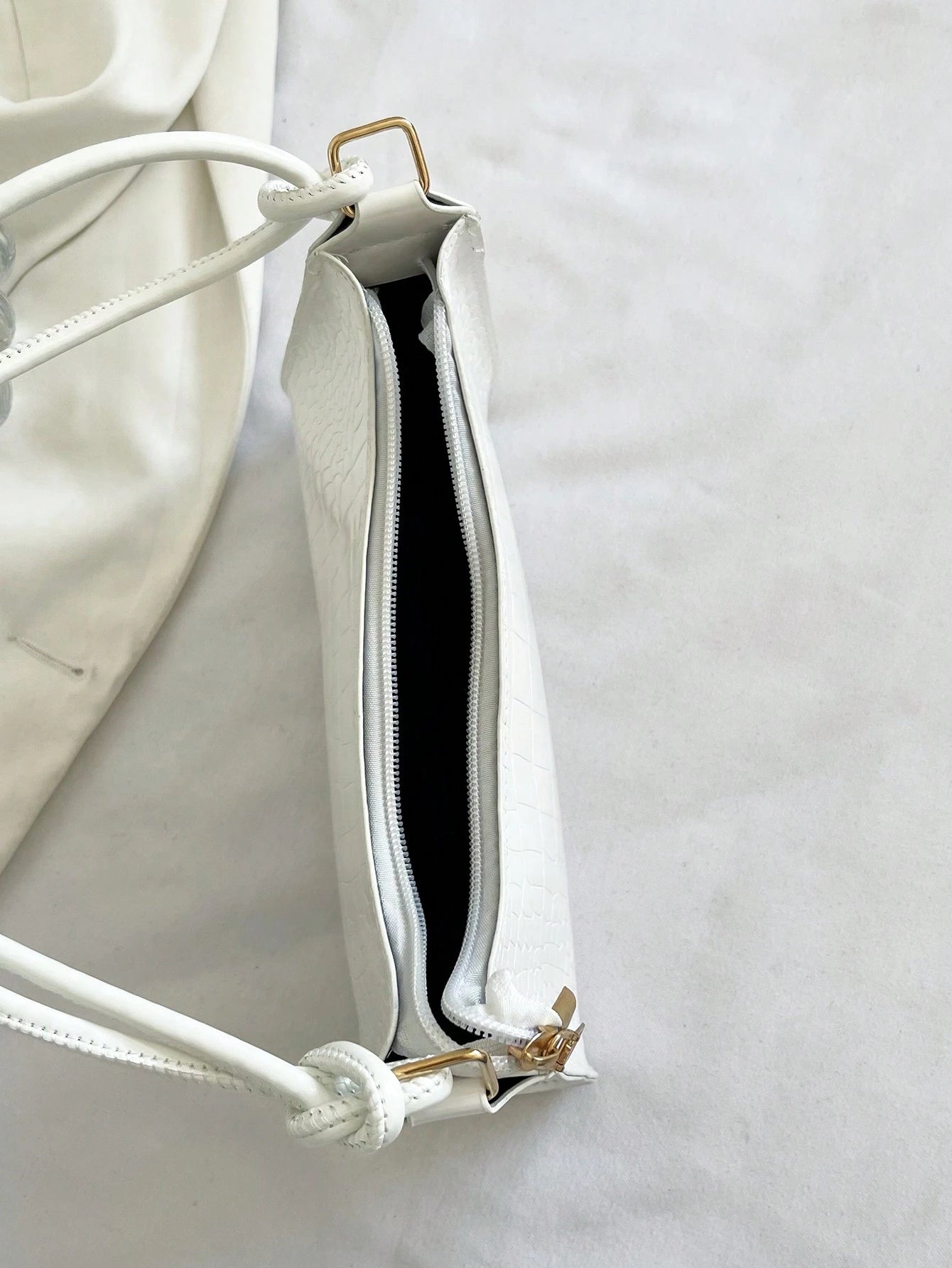 Solid Color Minimalist & Elegant Embossed Shoulder Bag