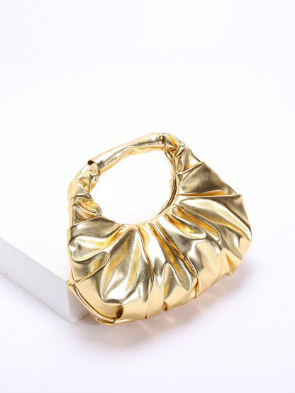 2024 Spring New Arrival Women Handbag, One Piece Of Solid Color Pearl Glossy PU Cloud Bag, Fashionable And Concise Stitching Design With Elegant Elegant For Lady, Foldable And Wrinkled Bag Style.