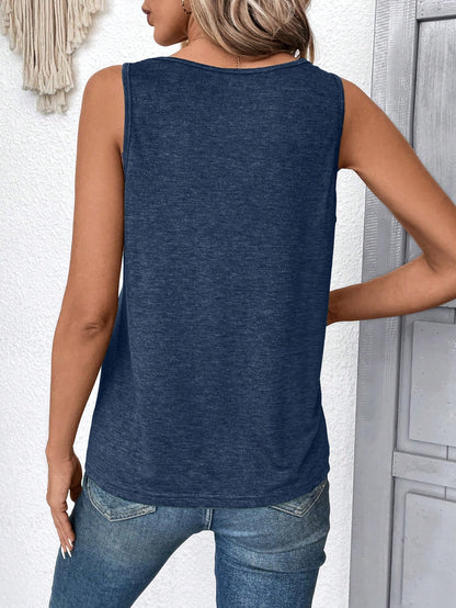 EMERY ROSE Ladies Vacation Casual Solid Color Pleated Tank Top