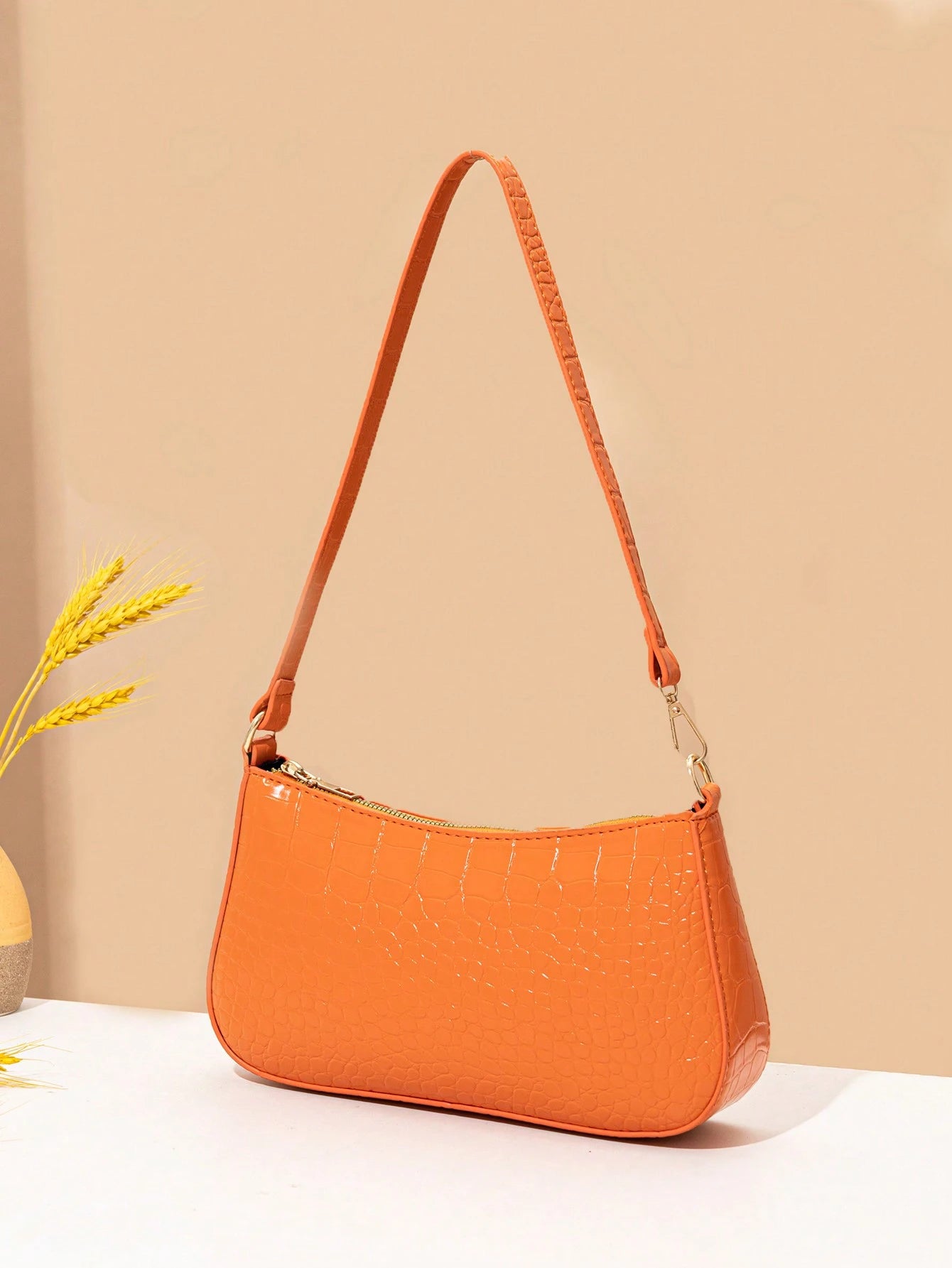 Women's Fashion Solid Color Crocodile Pattern Baguette Shoulder Bag