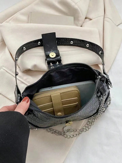 2024New Women's Underarm Bag, European And American Style Vintage Rivet Motorcycle Bag With Pleat Detail Crescent Solid Shoulder And Crossbody Bag For Women