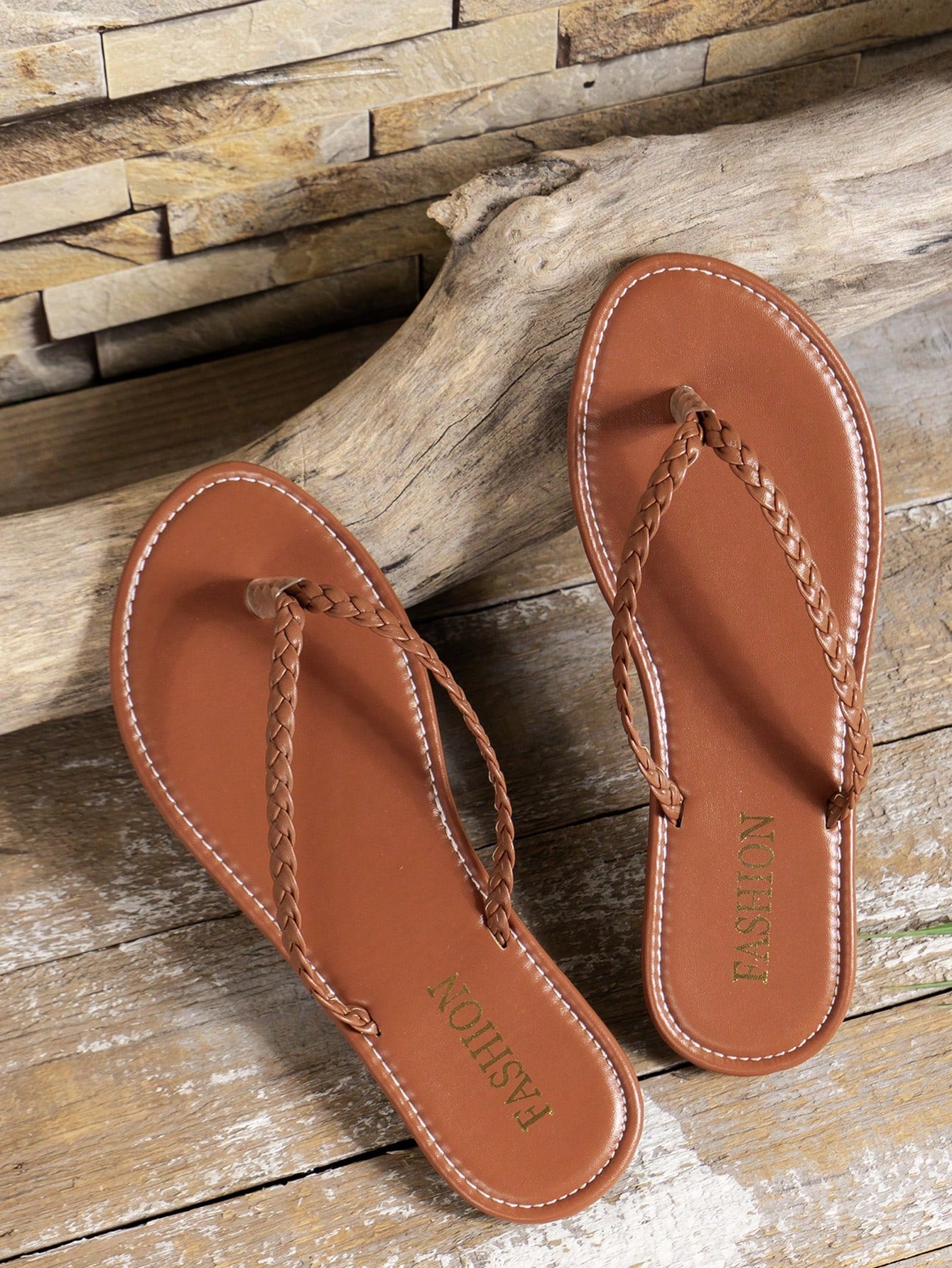 Fashionable Woven Flat Sandals Women's Toe-Strap Flip Flops