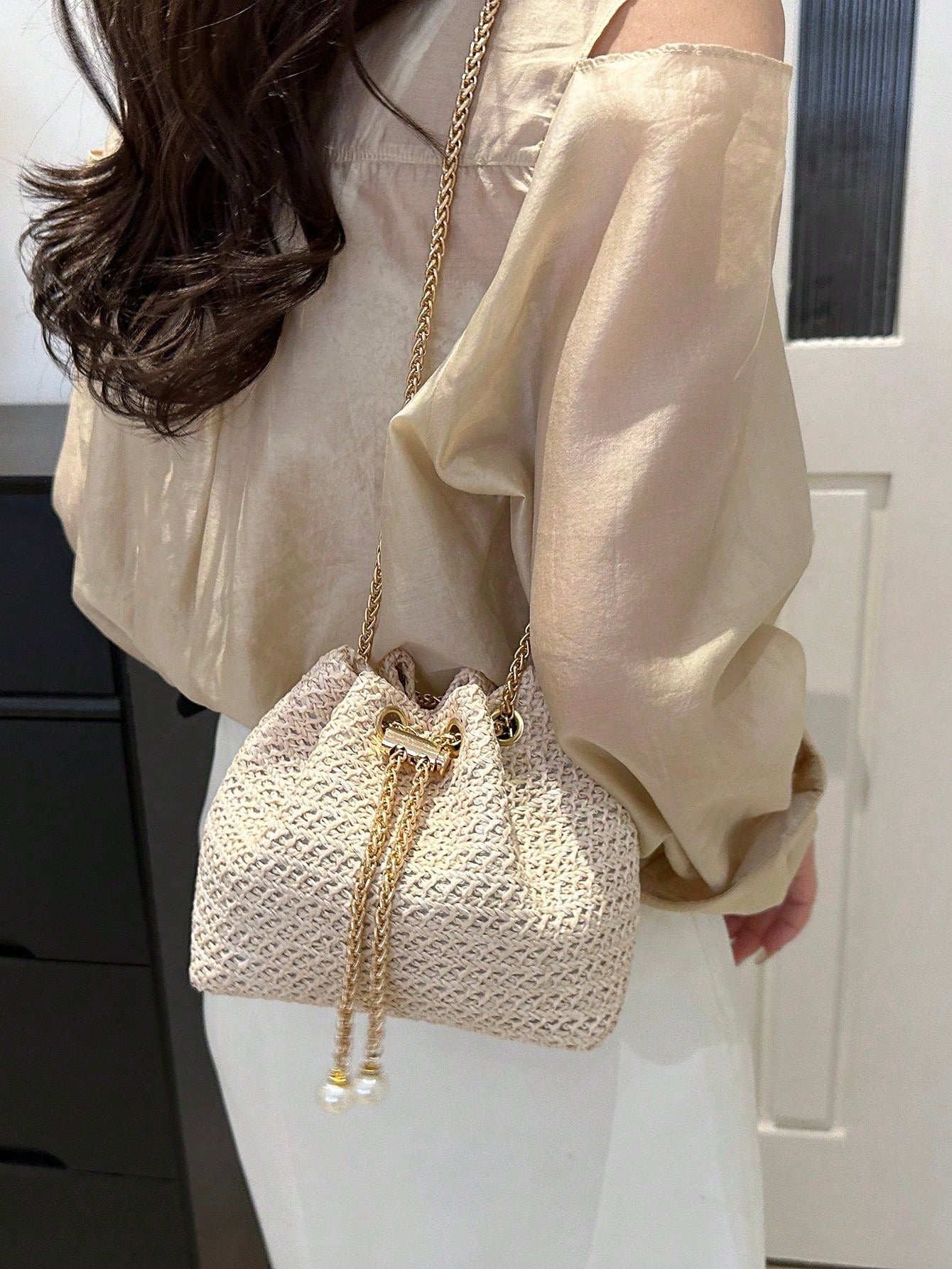 Fashion Solid Color Hollow Out Woven Chain Drawstring Mini Crossbody Bucket Bag