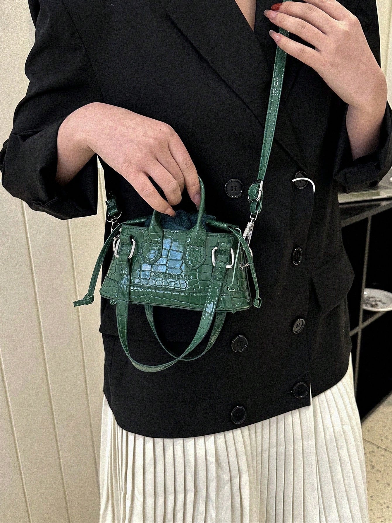 Crocodile Embossed Bucket Bag Mini Drawstring Design Funky