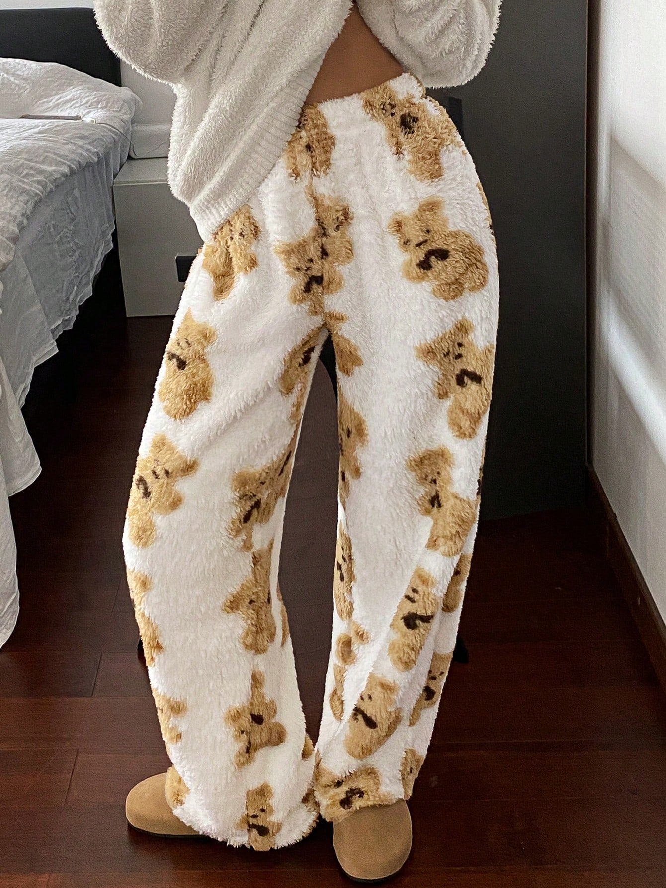 DAZY Plush Bear Print All Over Graphic Straight Leg Pajama Pants