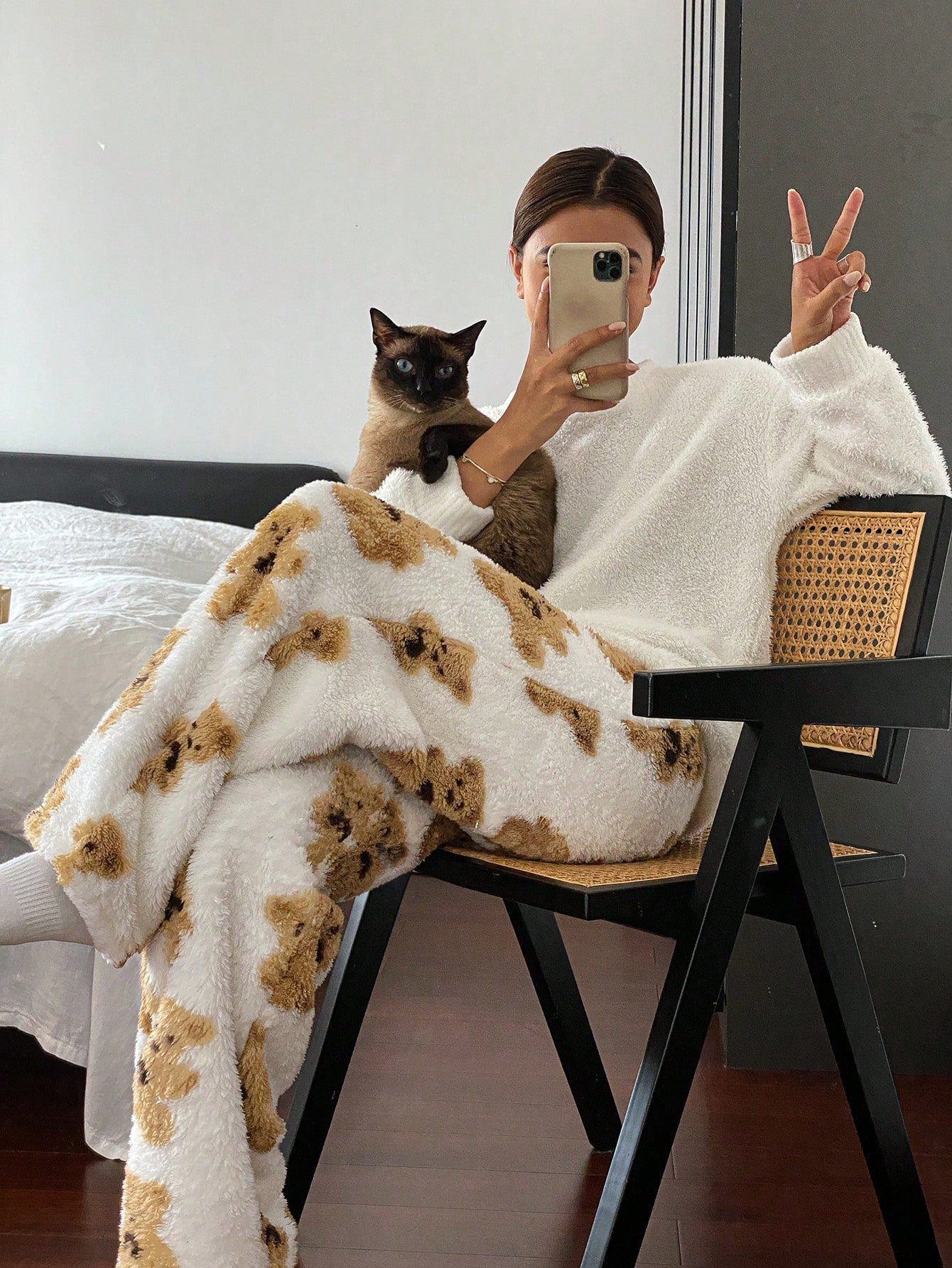 DAZY Plush Bear Print All Over Graphic Straight Leg Pajama Pants