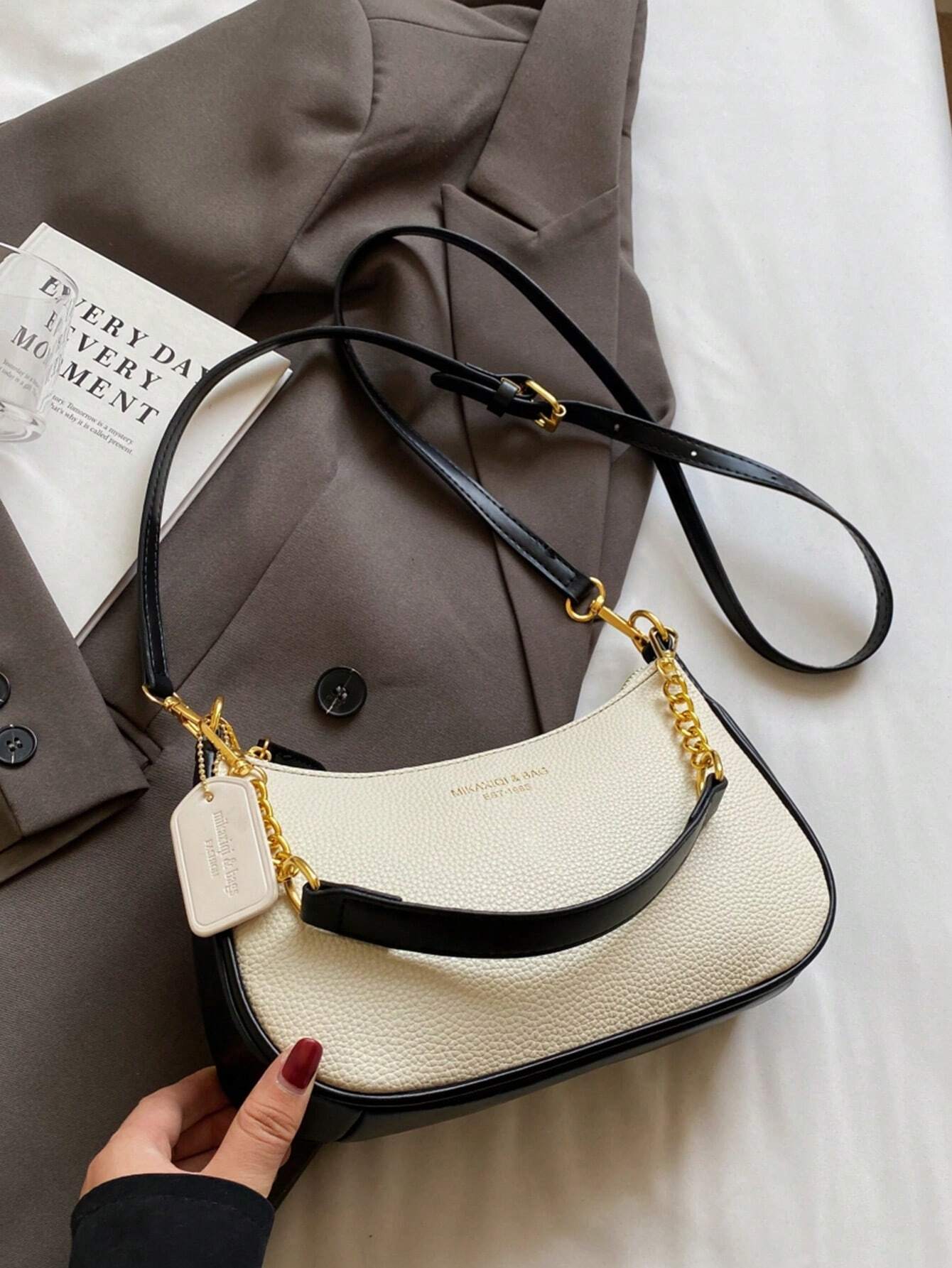 1pc Solid Color PU Leather Shoulder Bag For Women, Versatile Crossbody Bag For Commuting, Adjustable Shoulder Strap