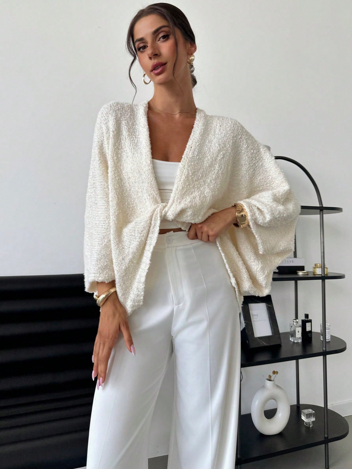 Aloruh Women's Crossed Deep V-Neck Loose Elegant Minimal Sweater,Long Sleeve Tops, Fall And Winter, Casual, White, Longsleeve, Baggy,Knitted Sweater