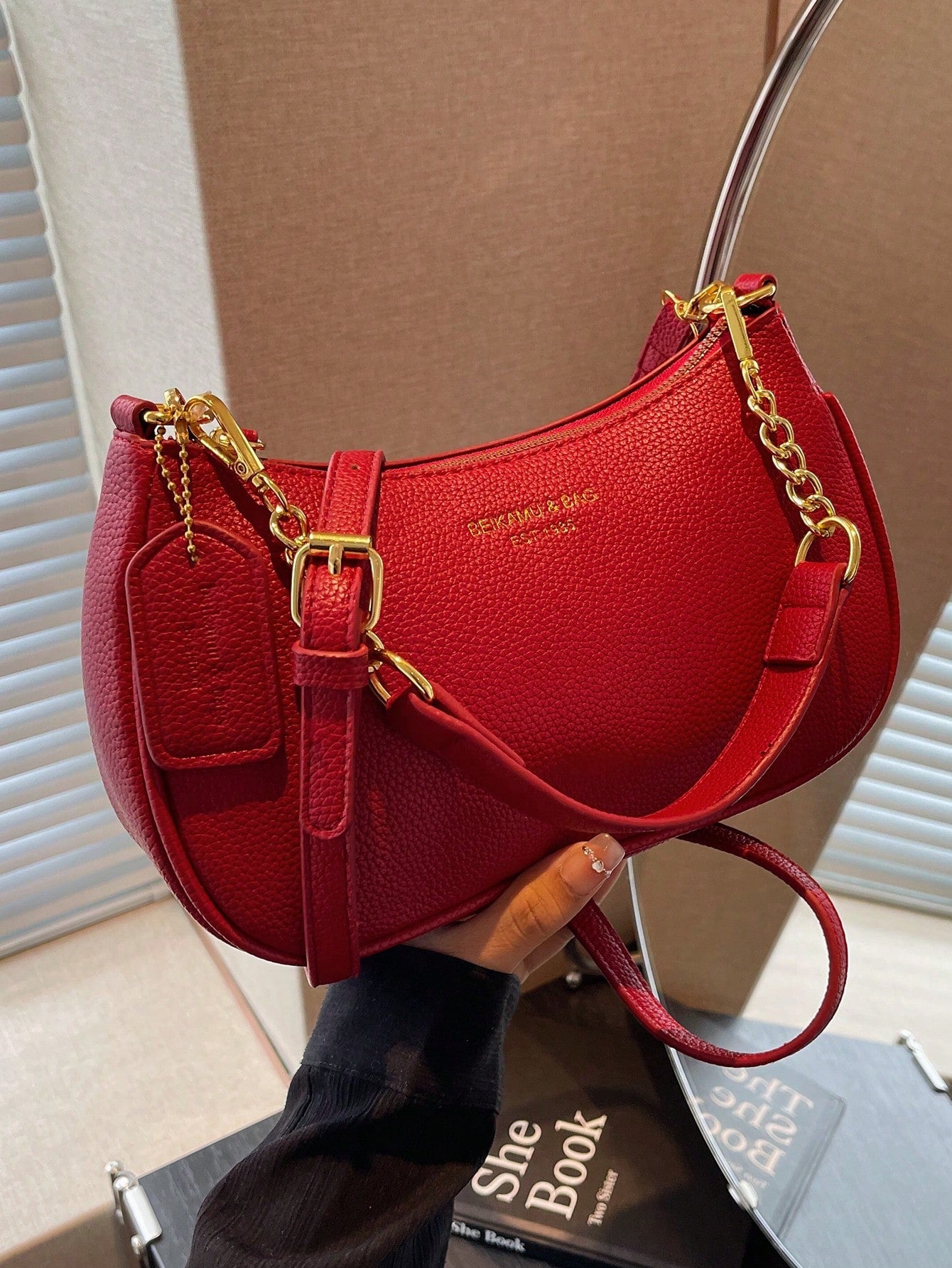 1pc Solid Color PU Leather Shoulder Bag For Women, Versatile Crossbody Bag For Commuting, Adjustable Shoulder Strap