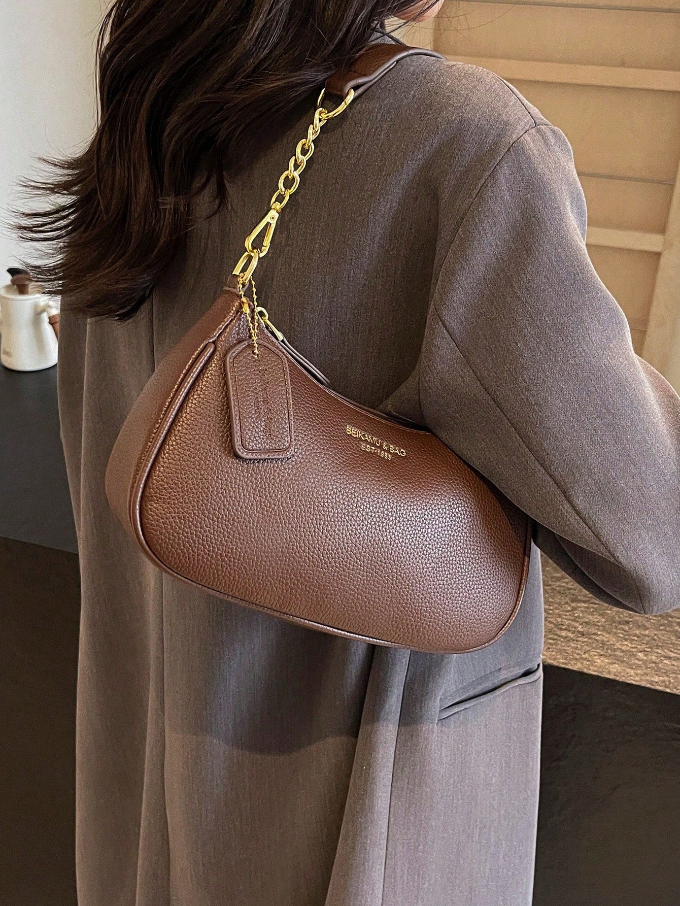 1pc Solid Color PU Leather Shoulder Bag For Women, Versatile Crossbody Bag For Commuting, Adjustable Shoulder Strap