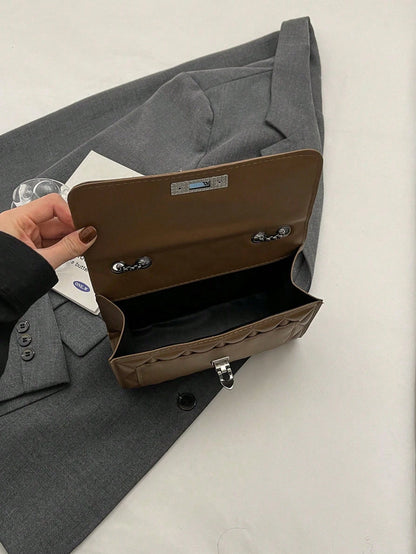 1pc Minimalist Fashion Indentation Diamond Shape Square Bag Lock Closure Flap Opening Metal Chain Shoulder Bag Suitable For Women's Daily Casual Use