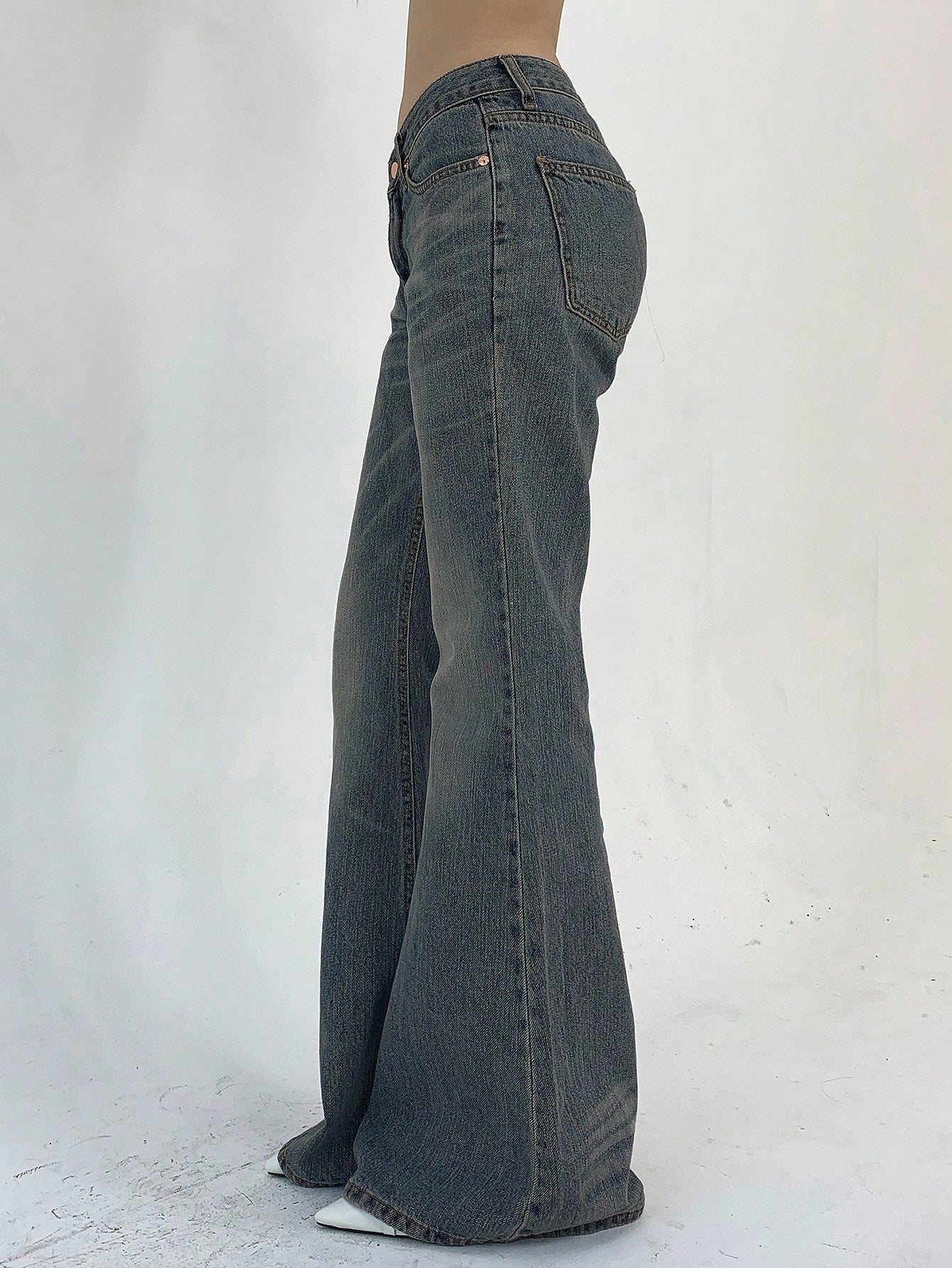 DAZY Women Casual Pocketed Denim Flared Pants