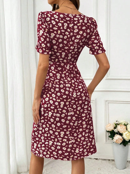 Breezaya Women's Random Printed Simple Daily Short-Sleeved Square Neck Dress Vacation Beach Outfit