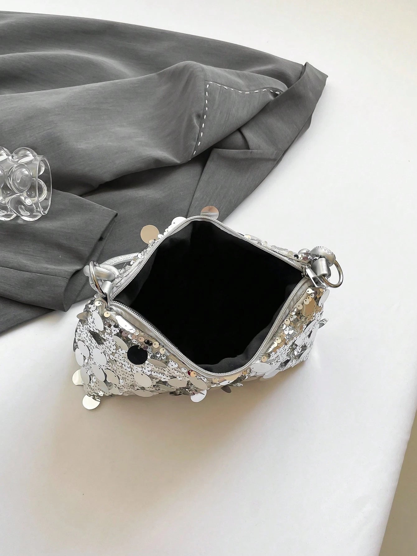 1pc Gold-Tone Glittery Crescent Moon Shape PVC Shoulder Bag For Women