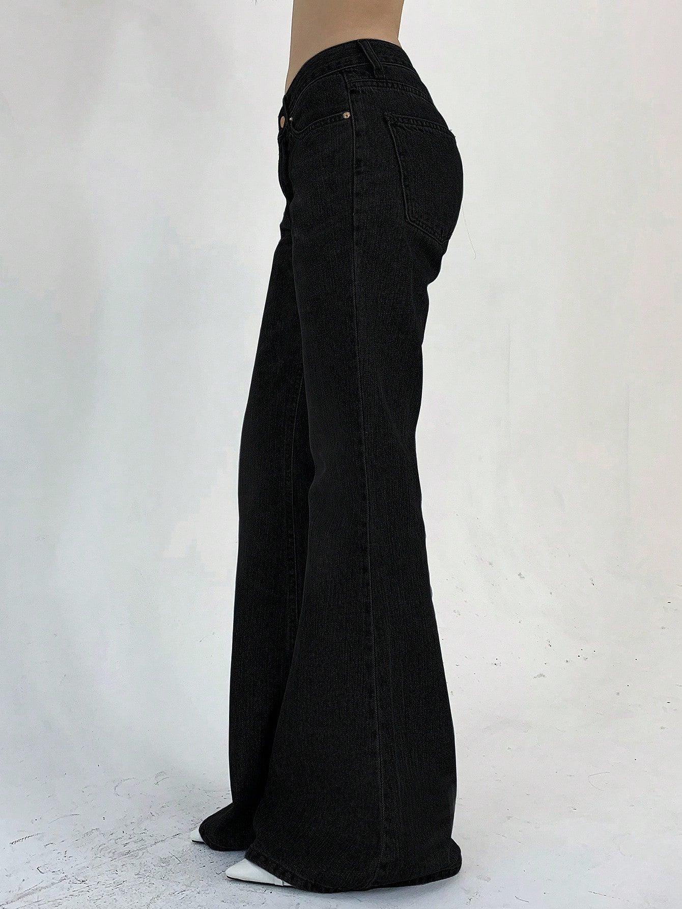 DAZY Women Casual Pocketed Denim Flared Pants