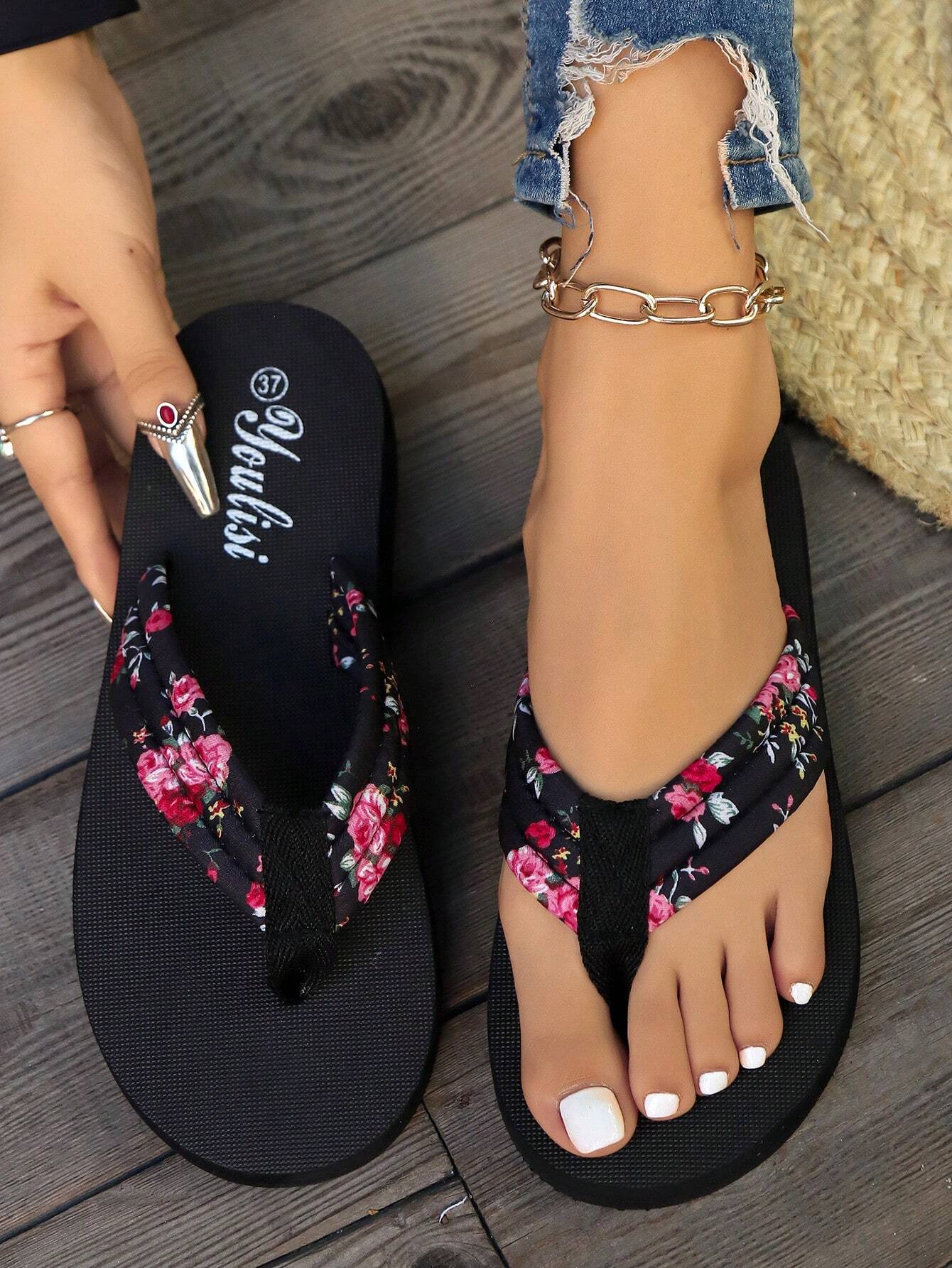 Women's Flip Flops - European & American Style Lightweight Comfortable Casual House Thong Sandals - Beach Slippers