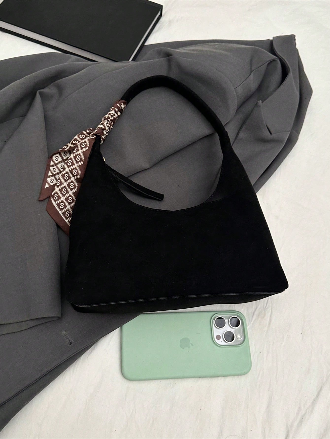 Minimalist Women's Shoulder Bag With Scarf