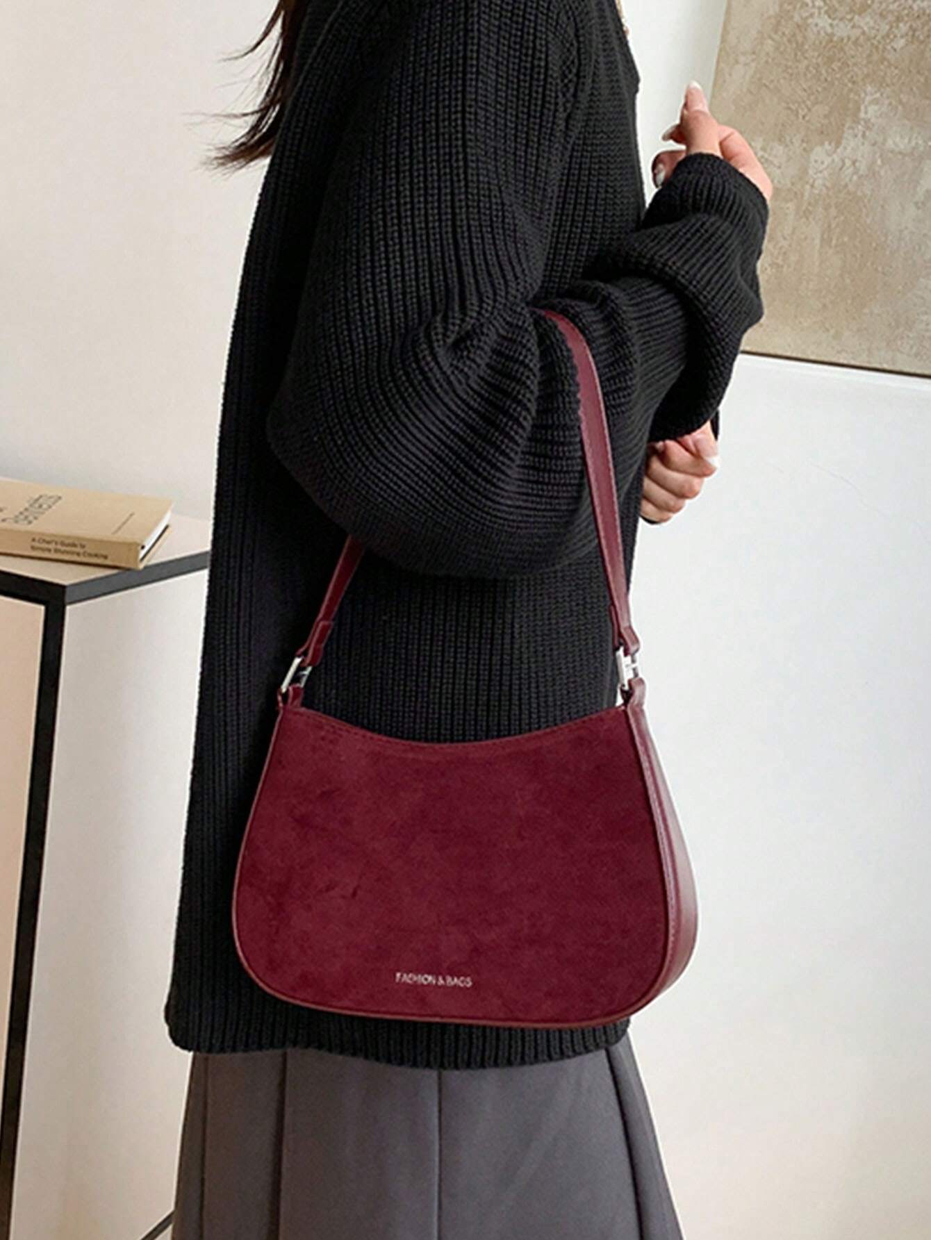 1pc Solid Color PU Leather Shoulder Bag For Women, Versatile Crossbody Bag For Commuting, Adjustable Shoulder Strap