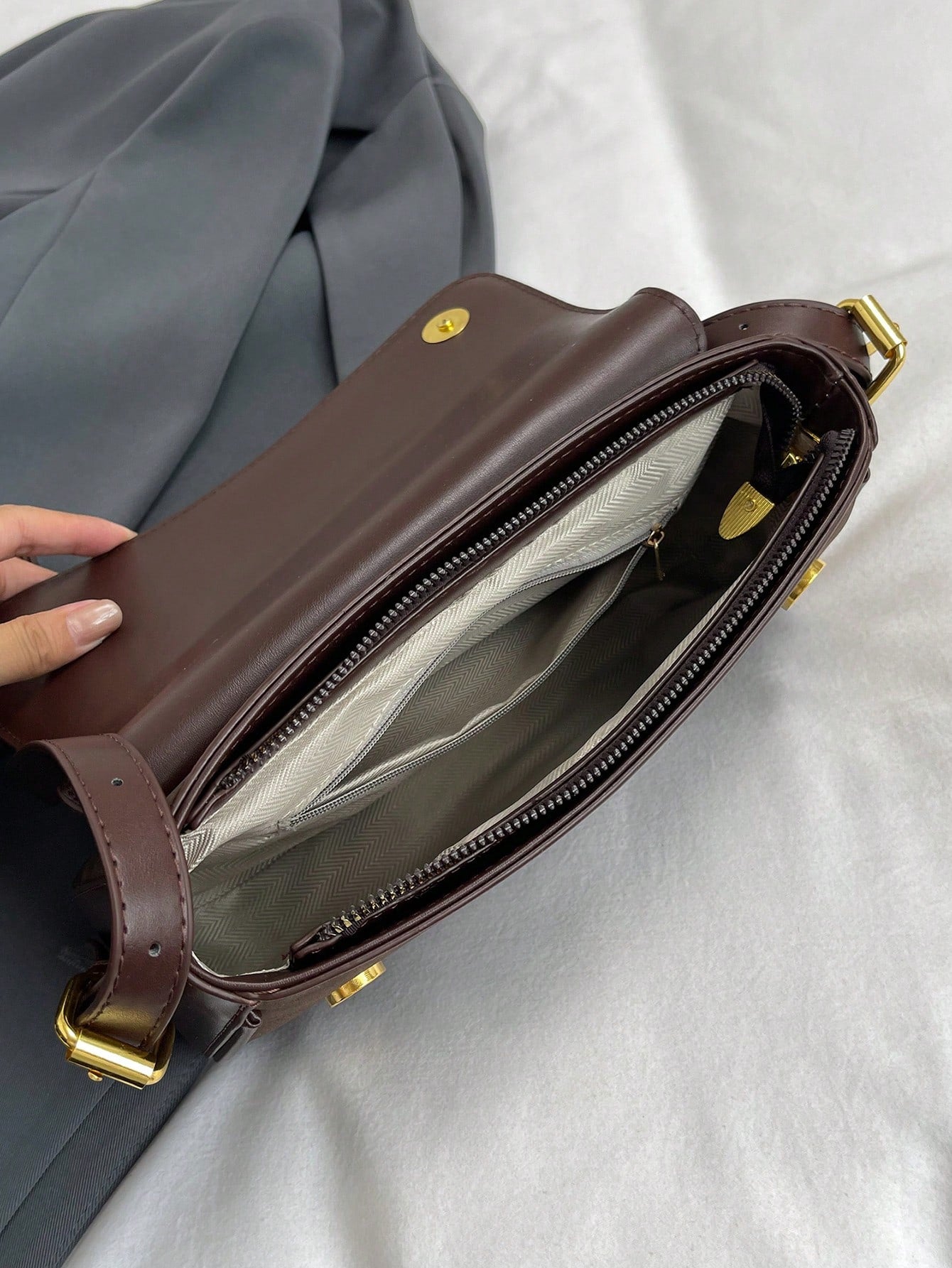 1pc Women Solid Color Matte Leather Backpack/Shoulder/Crossbody Saddlebag