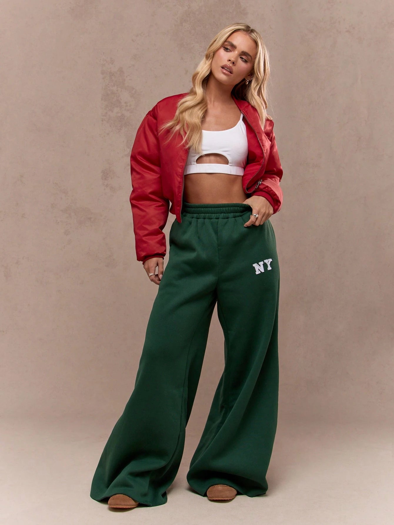 MISSGUIDED Extra Long Wide Leg Collegiate Athletic Track Pants Flare Varsity NY Logo Elastic Waist High Rise Sport Bottoms Fall Winter Lounge Sweatpants