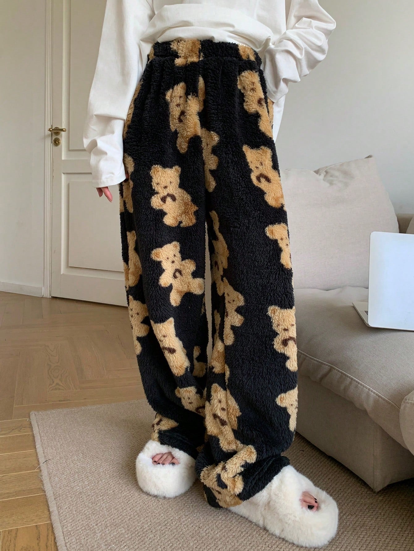 DAZY Plush Bear Print All Over Graphic Straight Leg Pajama Pants