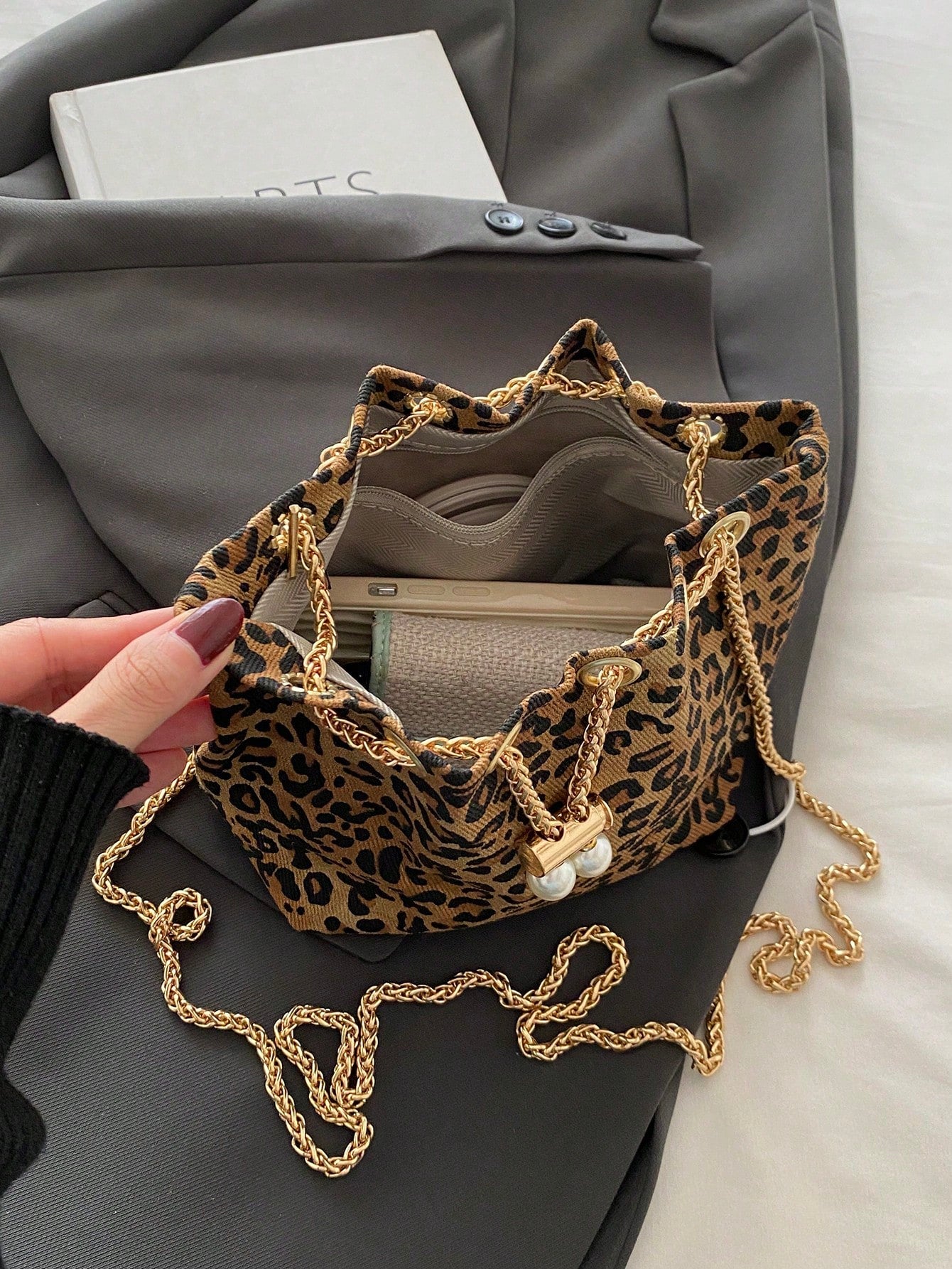 Fashion Solid Color Hollow Out Woven Chain Drawstring Mini Crossbody Bucket Bag