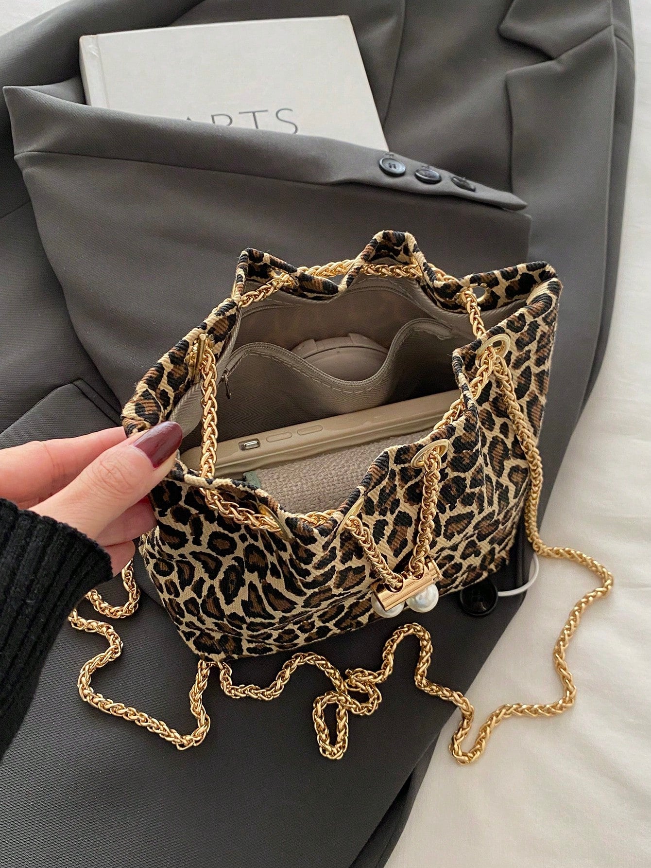 Fashion Solid Color Hollow Out Woven Chain Drawstring Mini Crossbody Bucket Bag