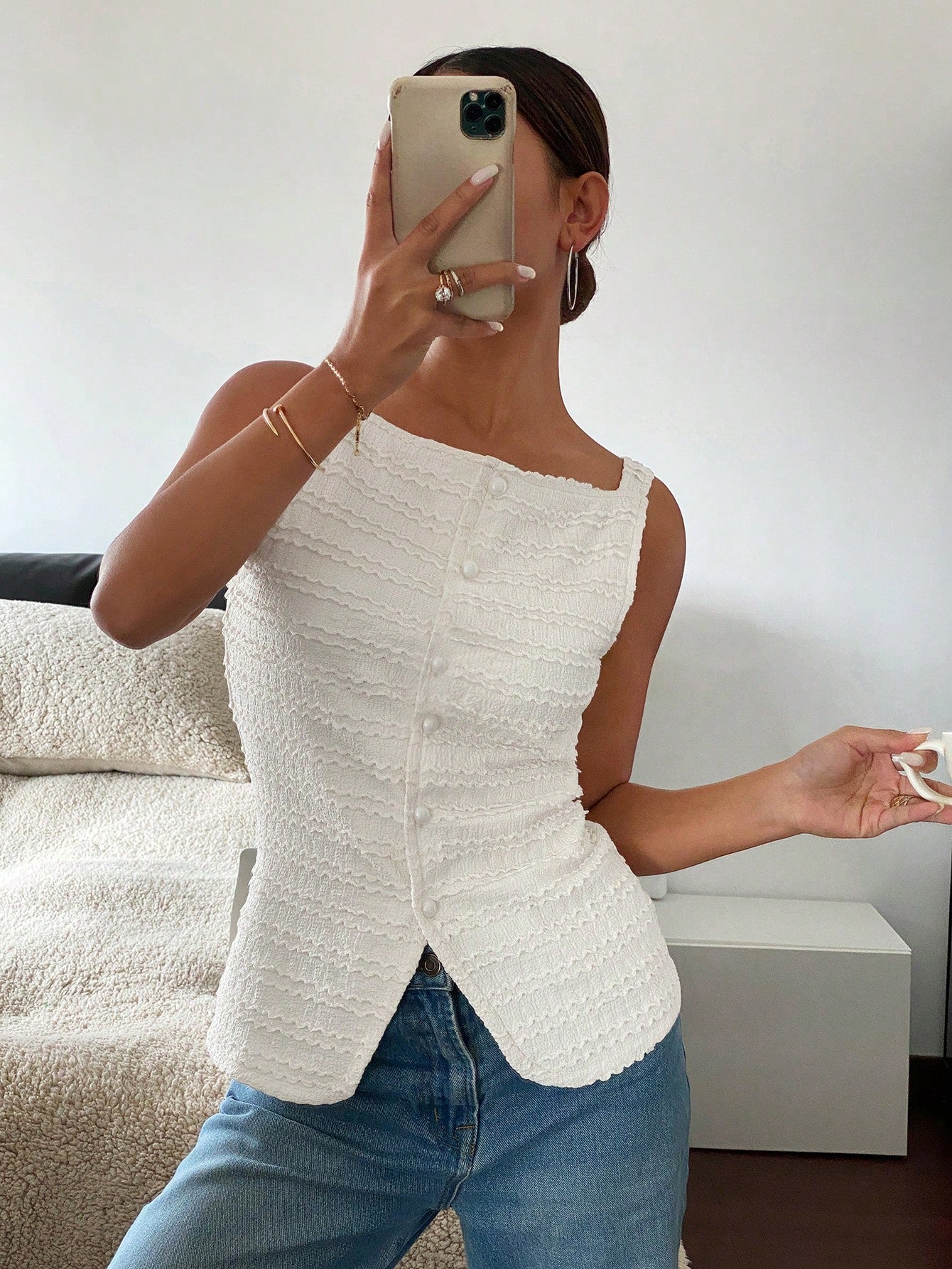 Siren Gaze 1pc Women's Plain Single-Breasted Sleeveless Casual Shirt