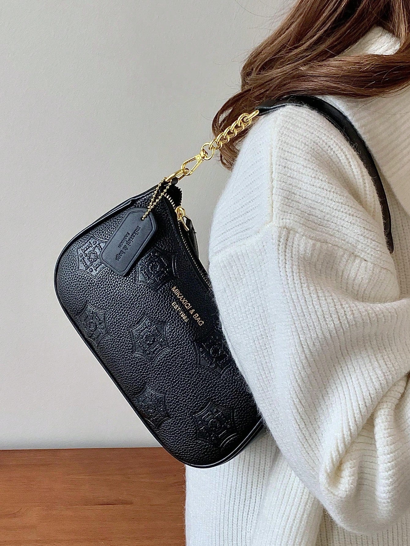 1pc Solid Color PU Leather Shoulder Bag For Women, Versatile Crossbody Bag For Commuting, Adjustable Shoulder Strap