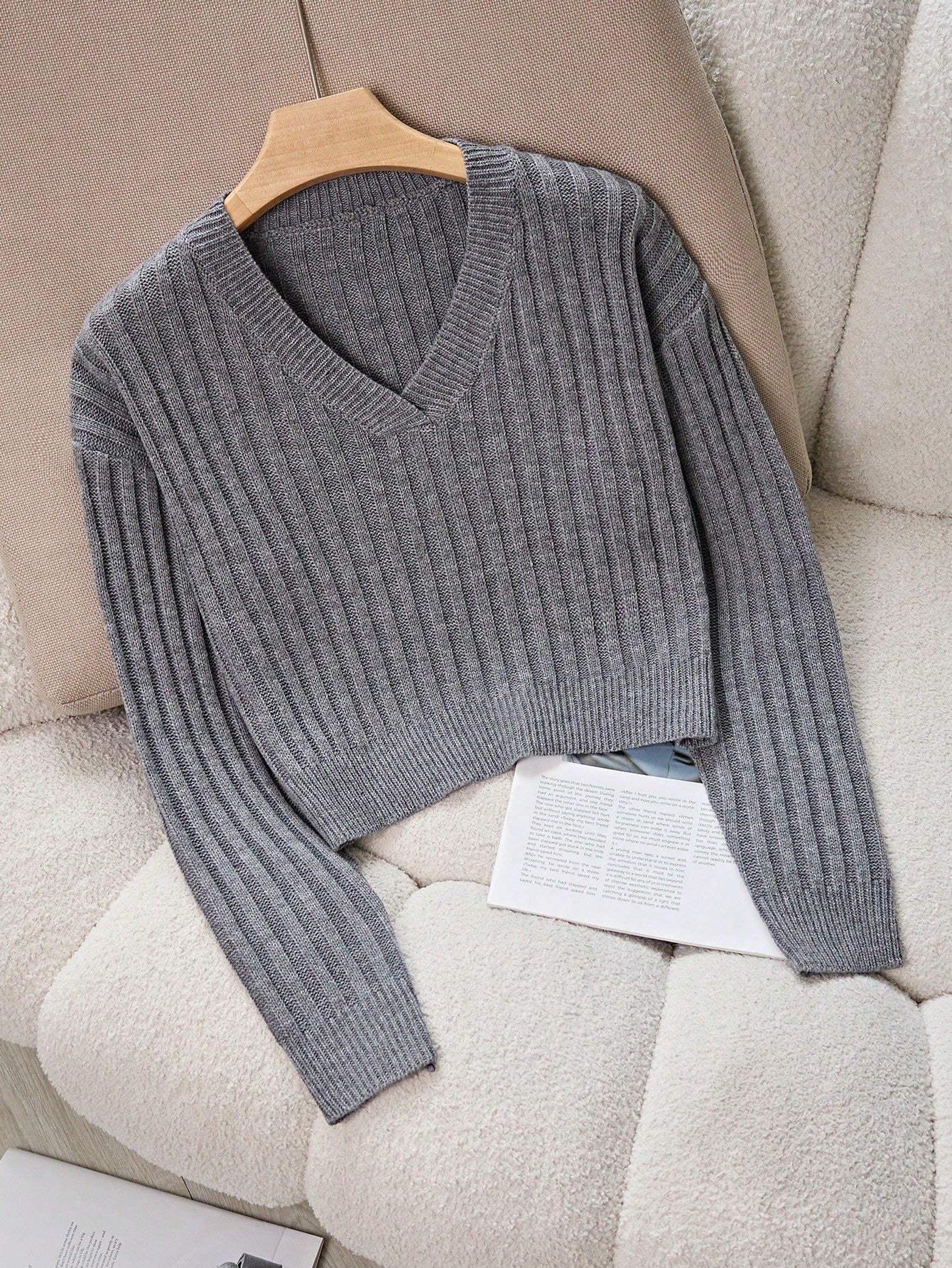 Chiquease V-Neck Cable Knit Sweater,Long Sleeve Tops Knit Pullover Fall Winter Outfit